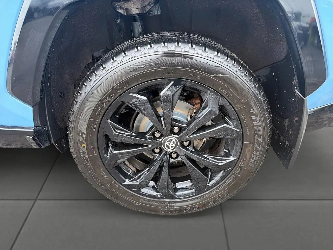 Toyota RAV 4 снимка Toyota RAV 4