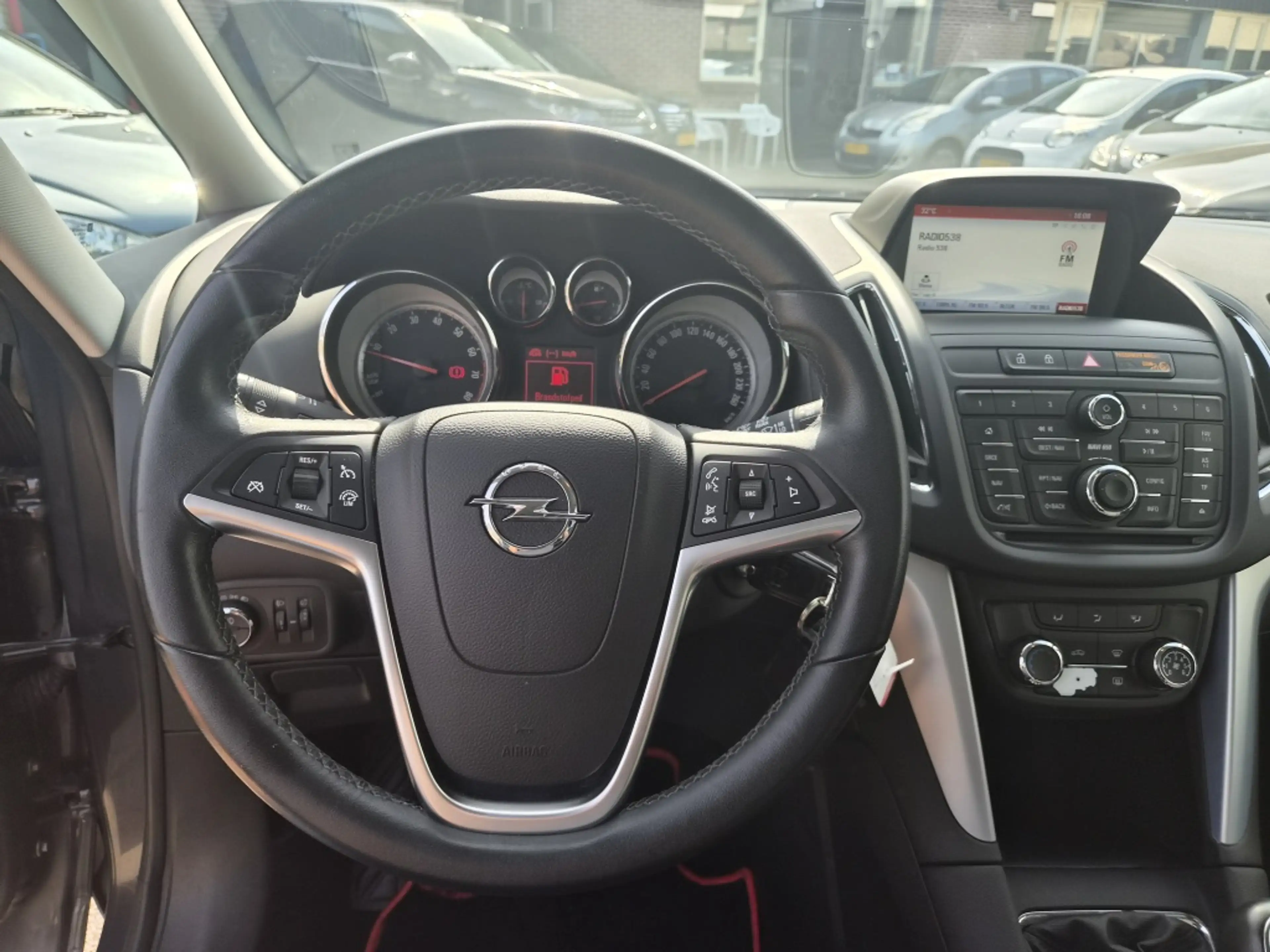 Opel Zafira Tourer 1.4 Business+ — photo 2
