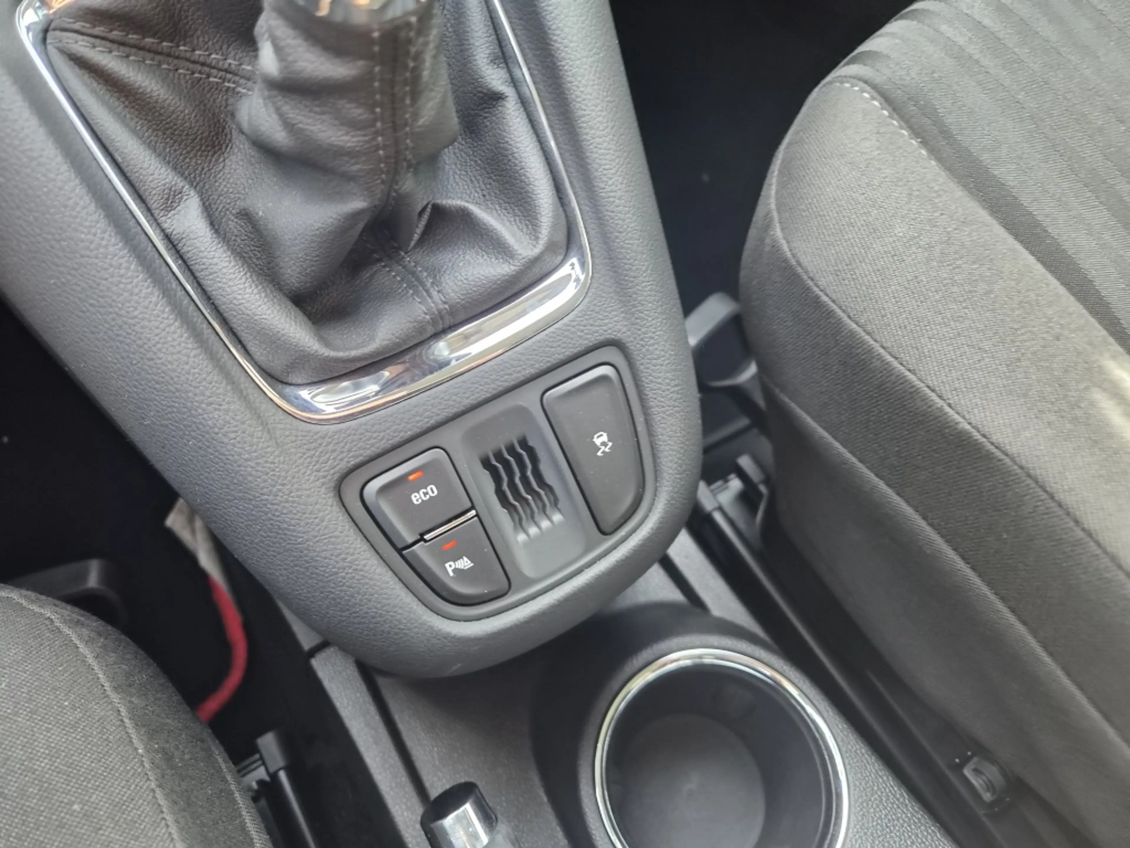 Opel Zafira Tourer 1.4 Business+ — photo 13