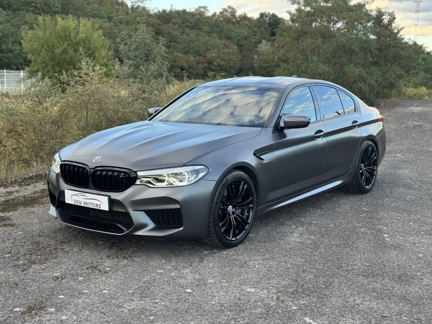 BMW M5 - À PARTIR DE 1043eu/MOIS* - VI 4.4 V8 600ch Frozen Dark Grey Серый - 1