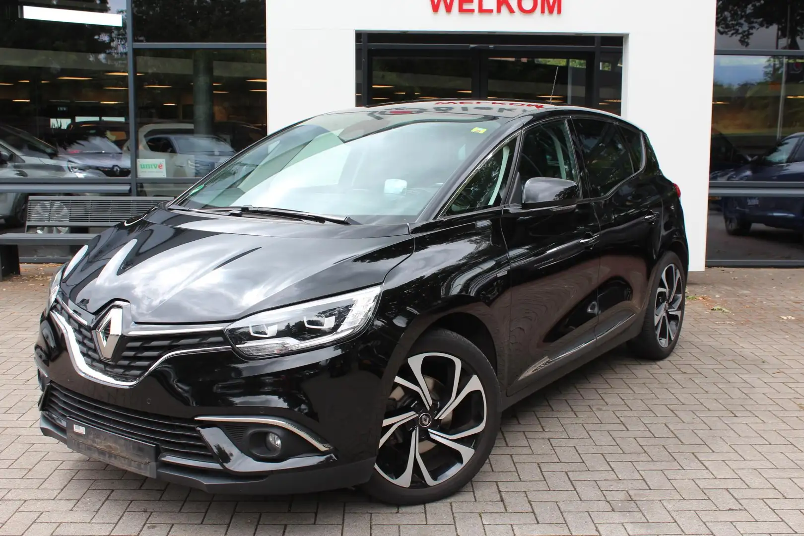 Renault Scenic 1.3 TCe Bose 140 pk Noir - 1