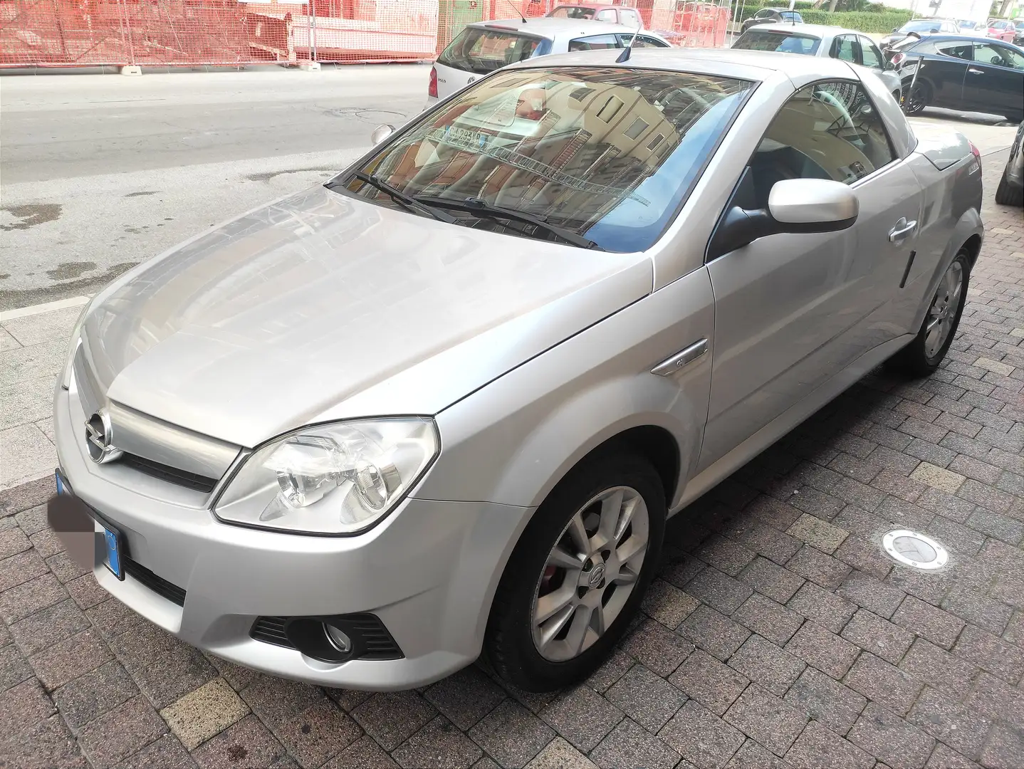 Opel Tigra Tigra Twintop 1.3 cdti Sport esp Plateado - 1