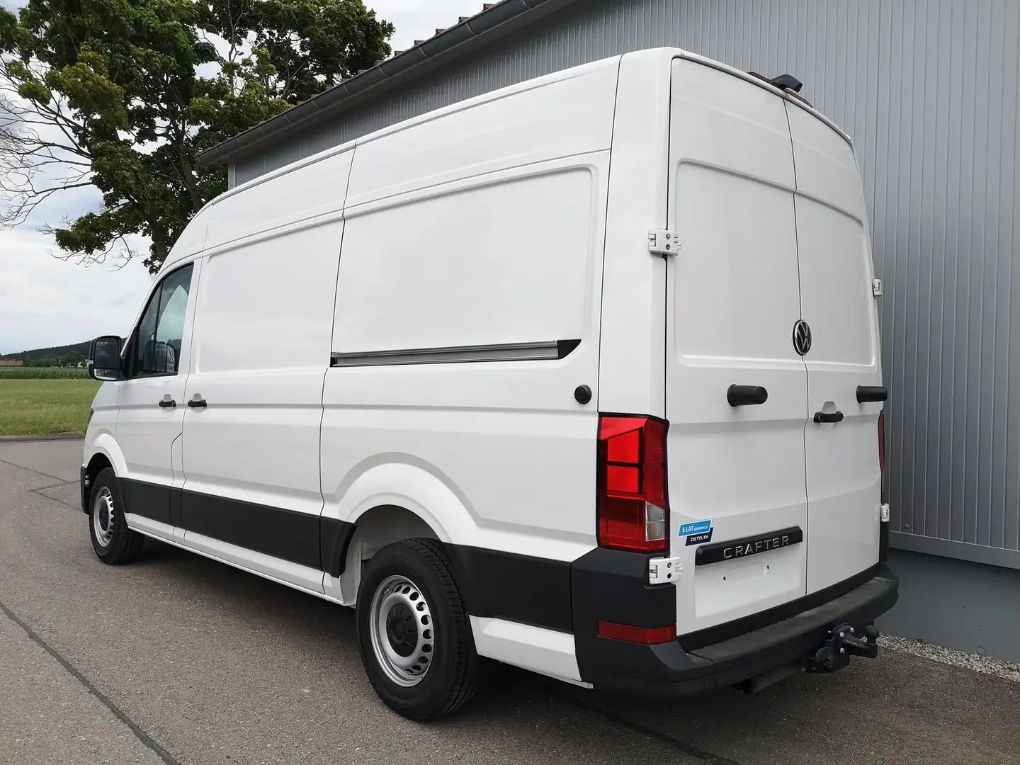 Volkswagen Crafter 2.0 TDI 35 L3H3 Hochdach 2 Schiebetüren AH Bianco - 2