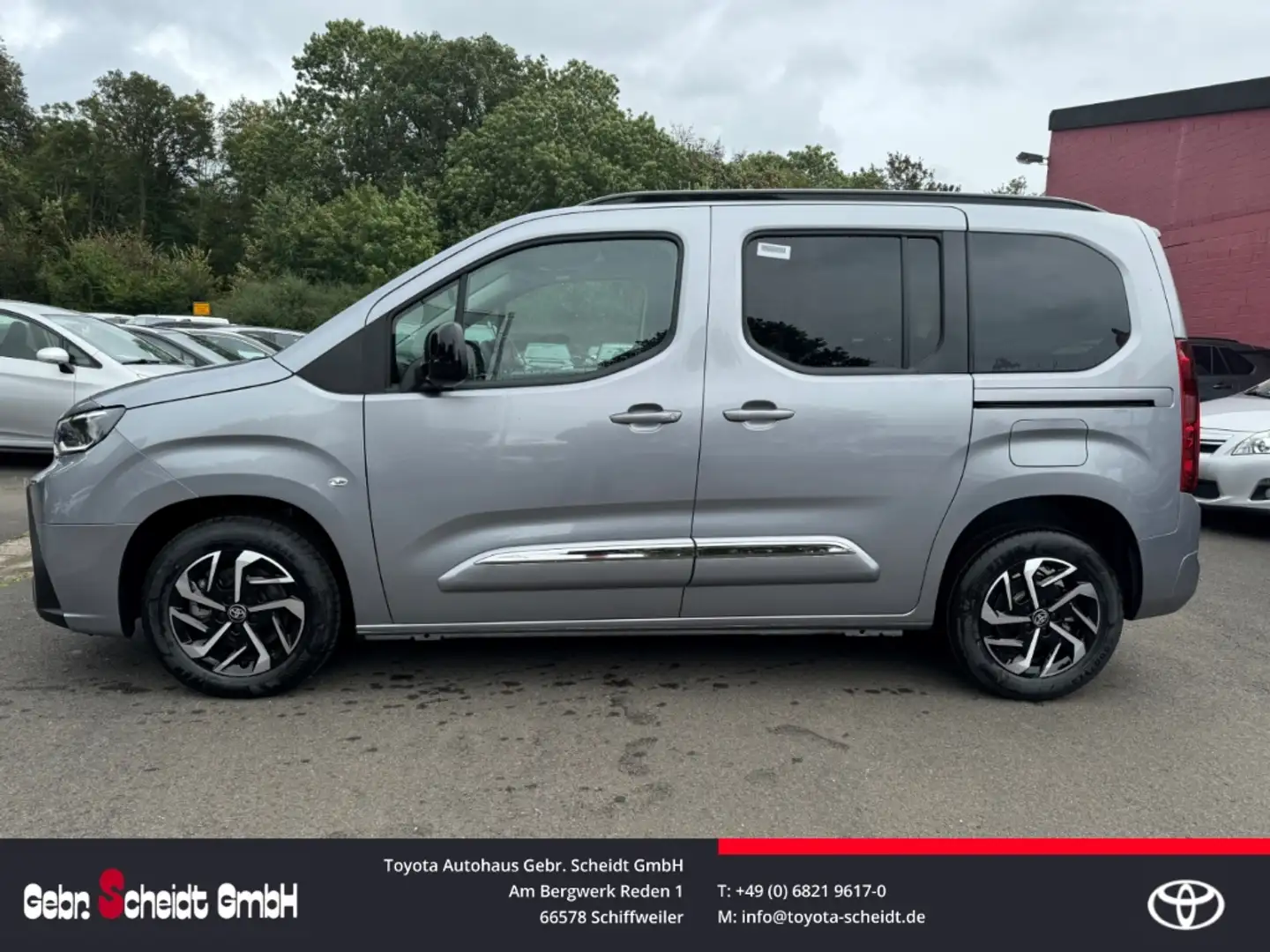 Toyota Proace City Verso L1 Team D 1.5 D-4D EU6d 8-AT LED Rückfahrkam Silber - 2