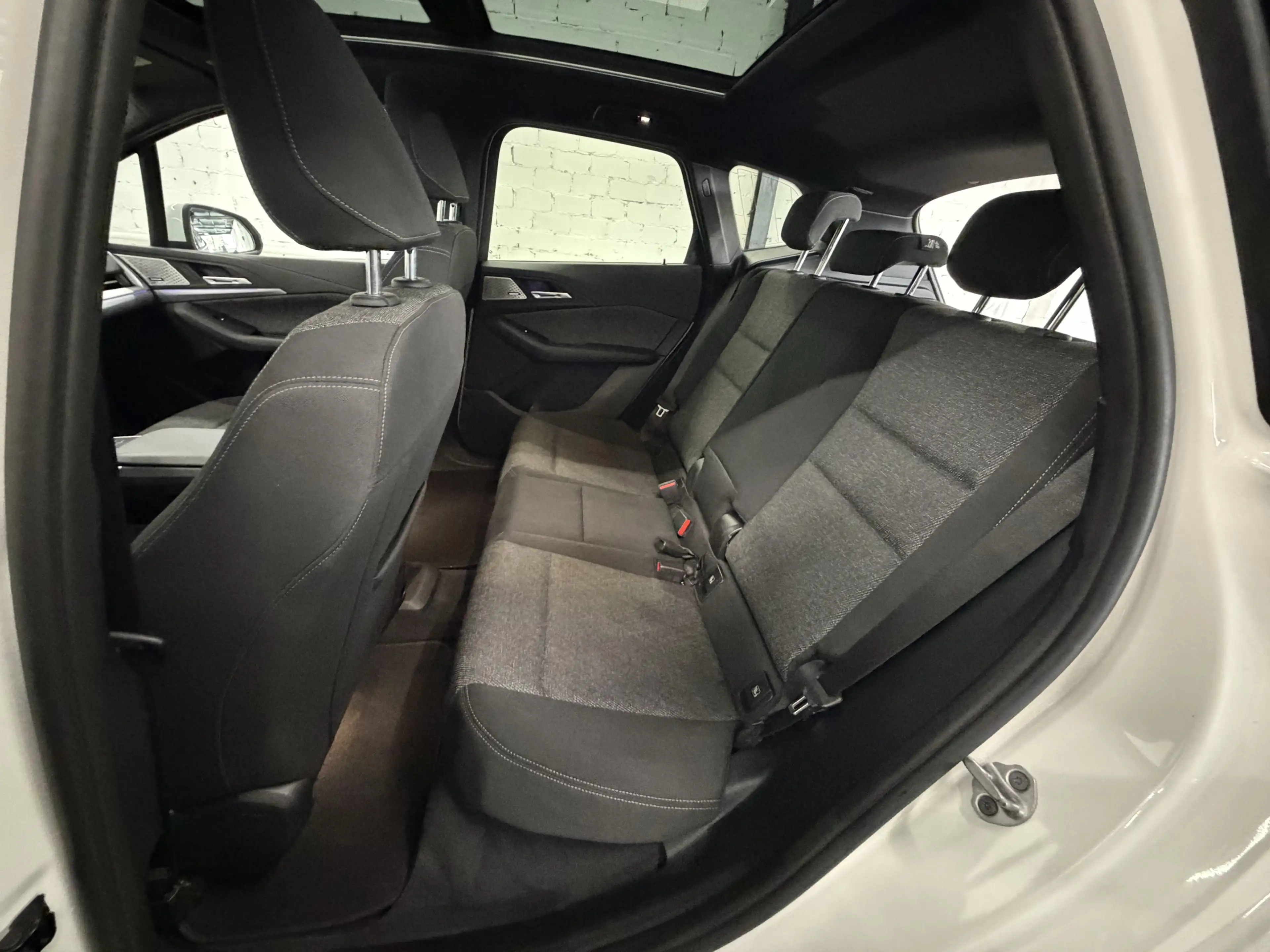 BMW 225 e xDrive Aut. 360° ACC PANO — photo 6