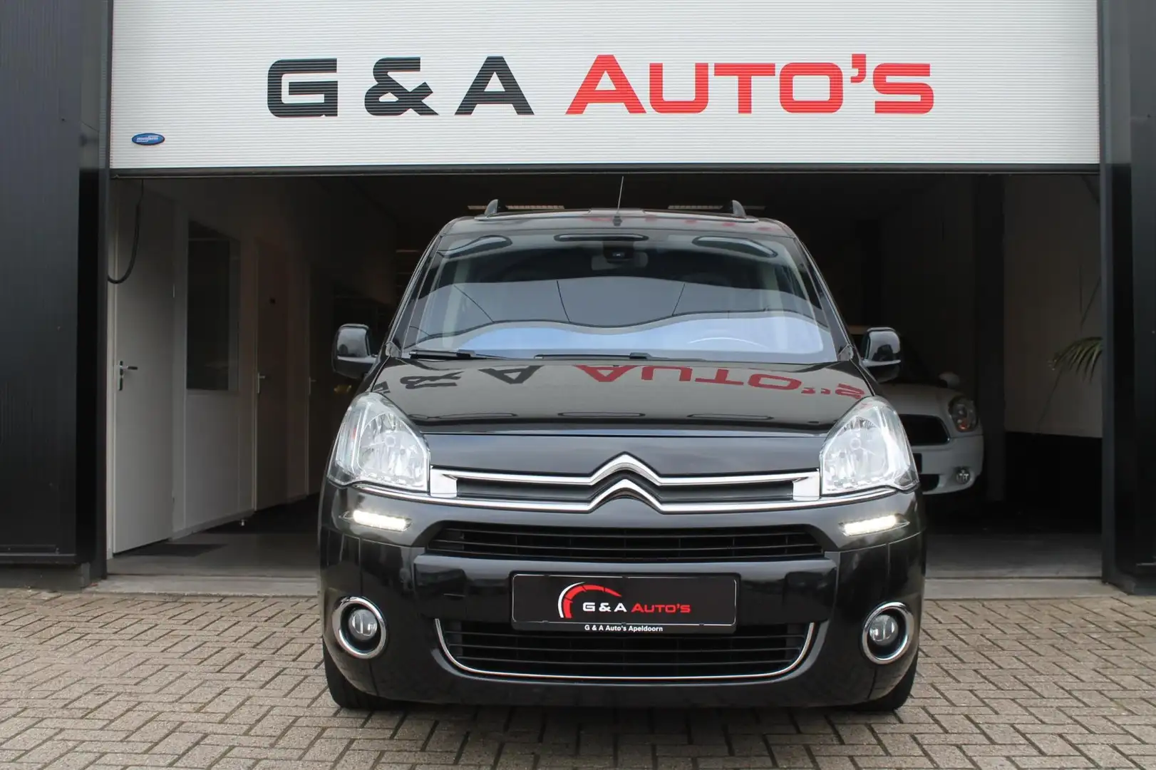 Citroen Berlingo 1.6 AIRCO /PANO / CRUISE CTRL / STOELVERW / PDC Zwart - 2