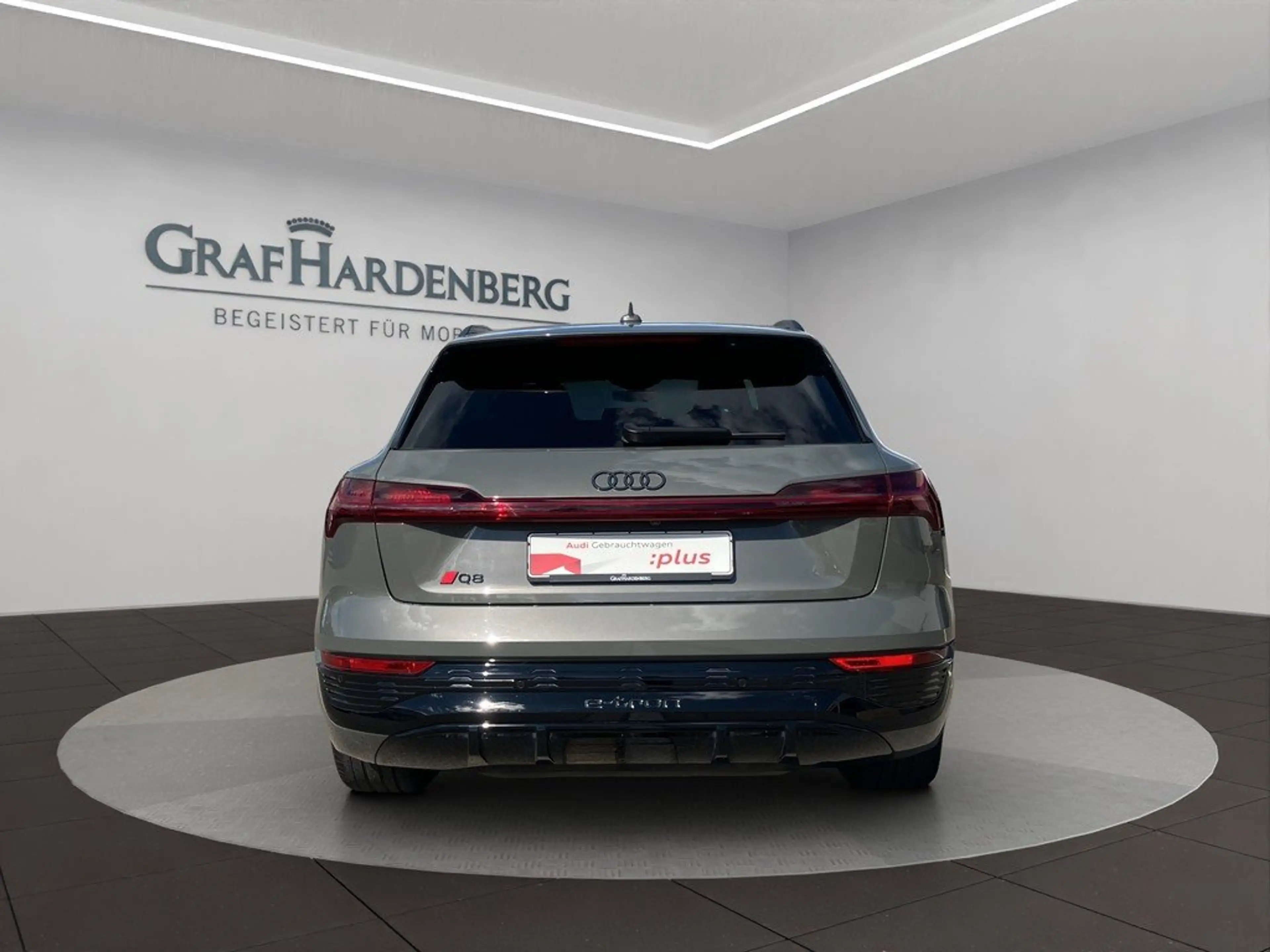 Audi Q8 e-tron 55 qu. S line Matrix B&O 360° ACC AHK — photo 4