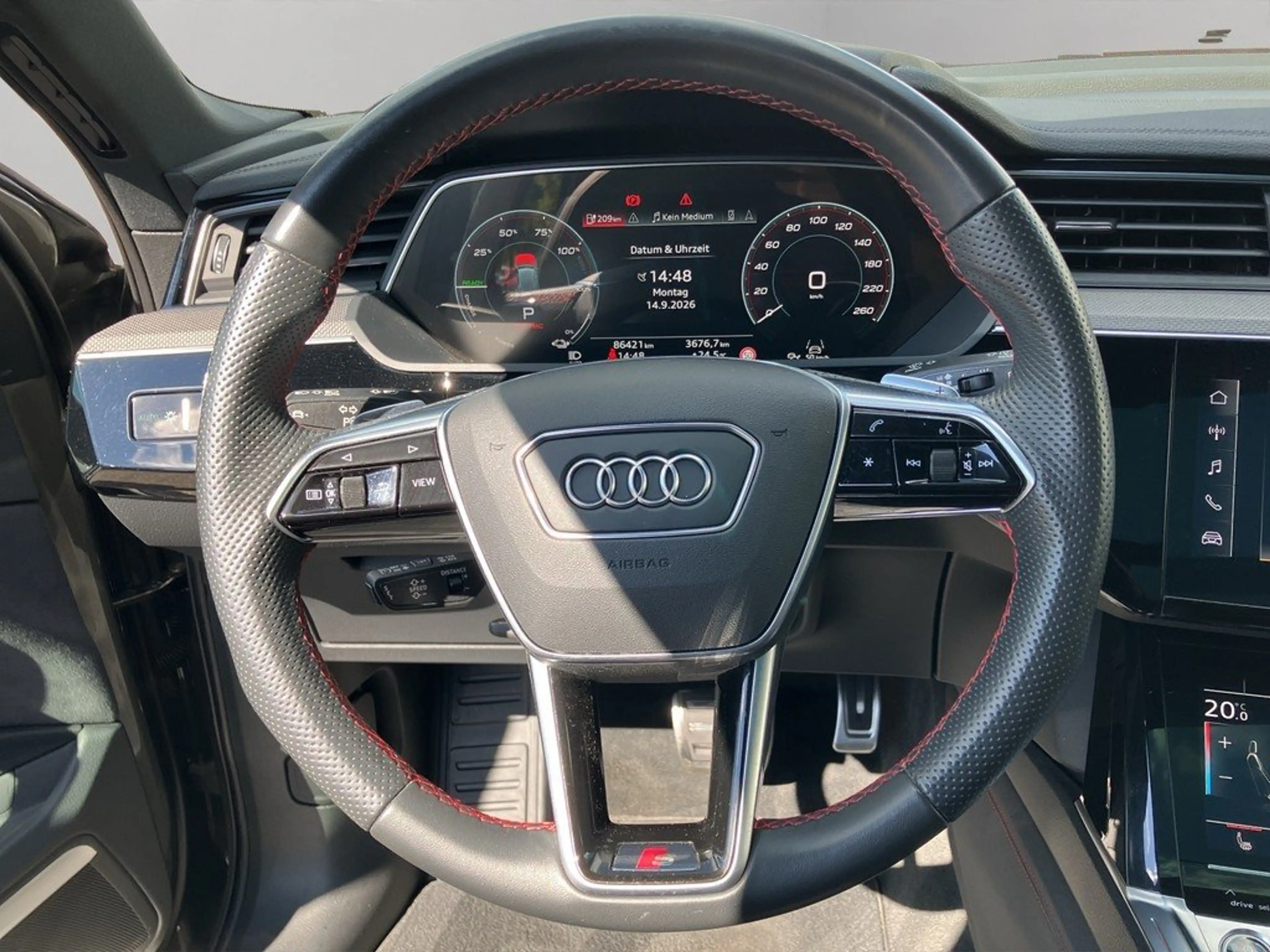 Audi Q8 e-tron 55 qu. S line Matrix B&O 360° ACC AHK — photo 12