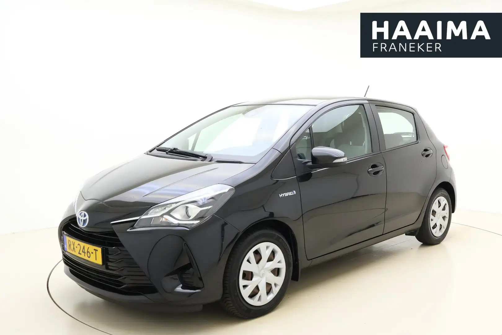Toyota Yaris 1.5 Hybrid Aspiration 100pk | Automaat | Climate C Schwarz - 1