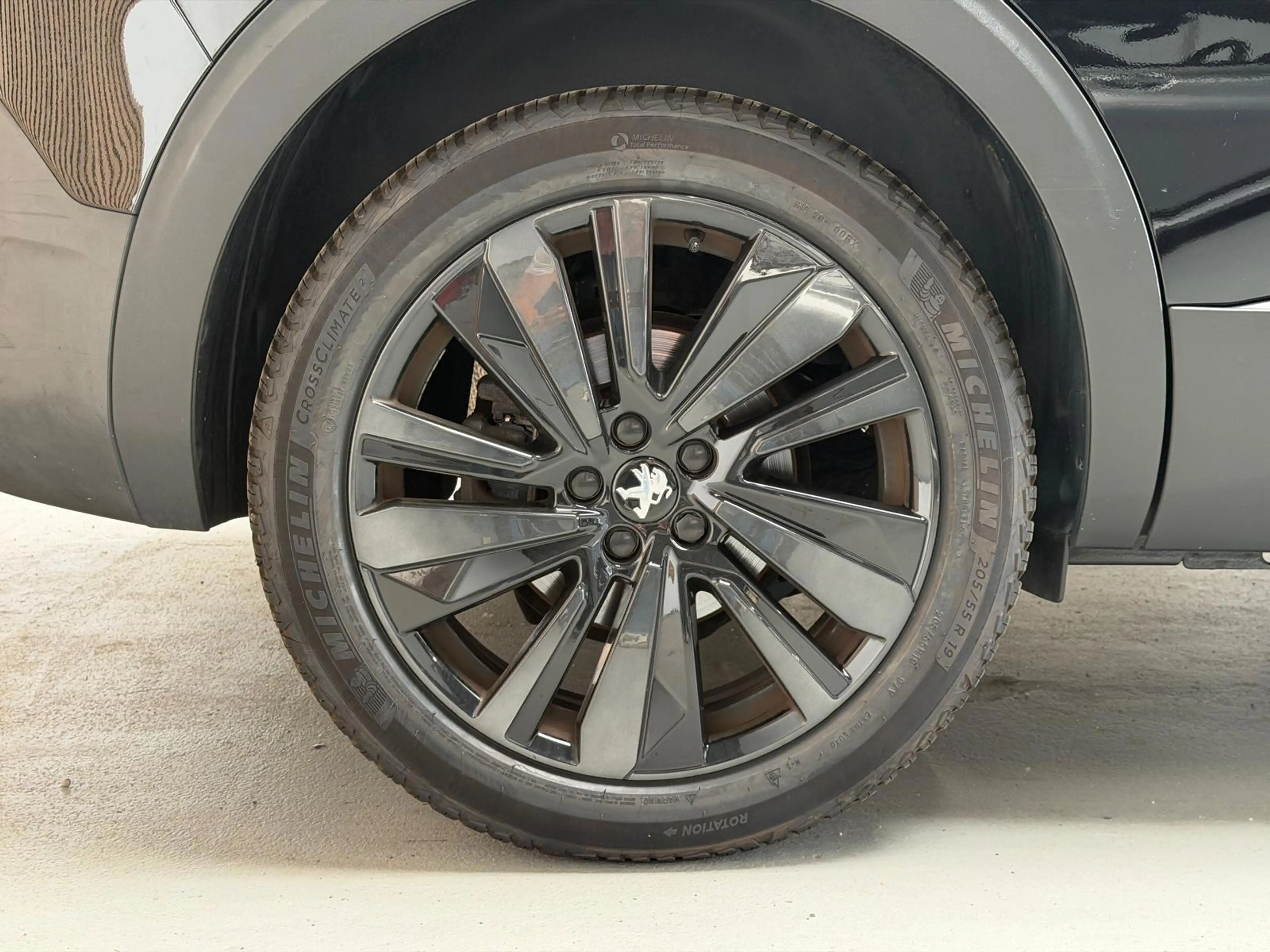 Peugeot 5008 1.2 PureTech GT - PANORAMADAK - FOCAL - 7P - SFEER — photo 21