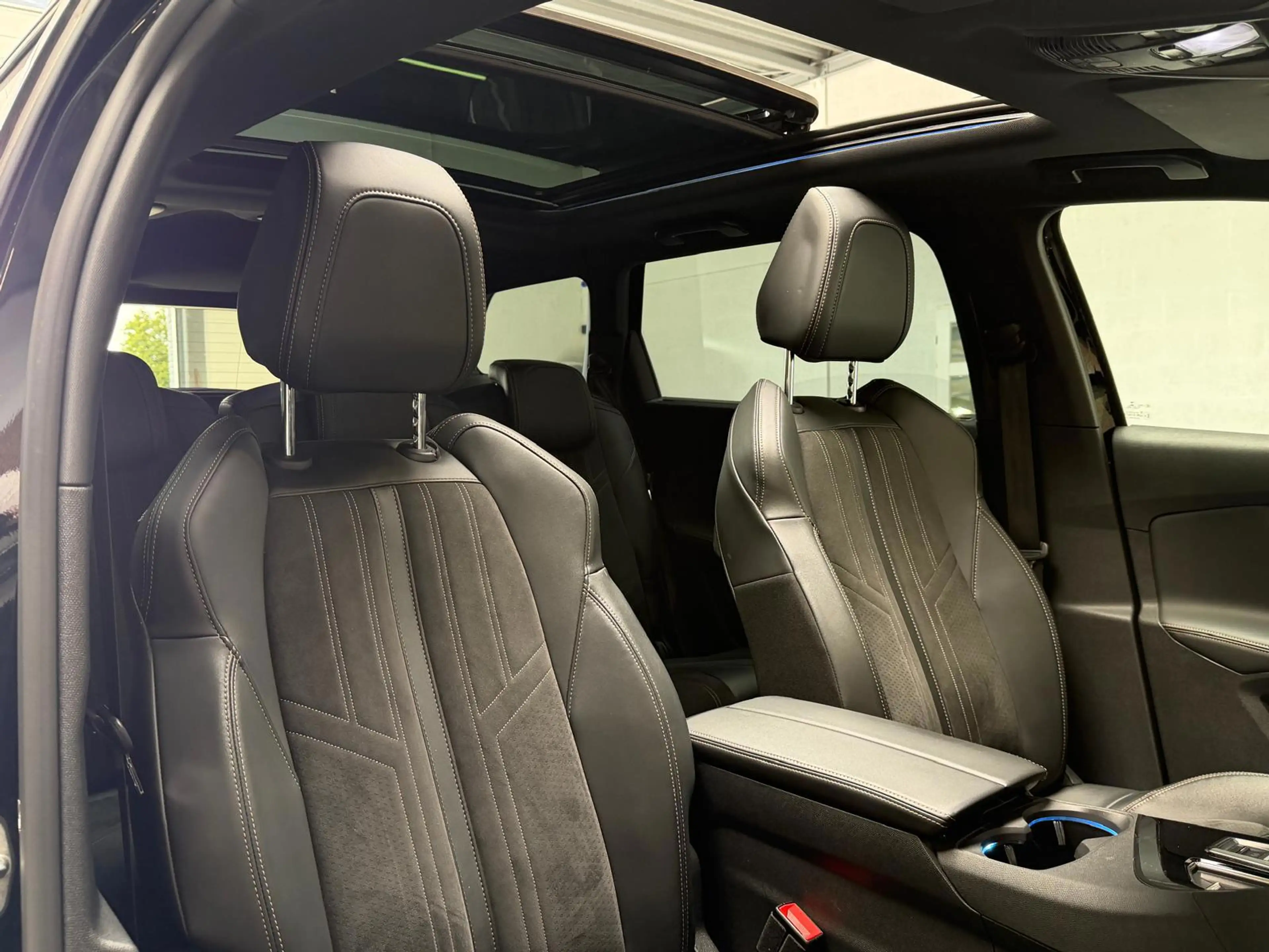 Peugeot 5008 1.2 PureTech GT - PANORAMADAK - FOCAL - 7P - SFEER — photo 26