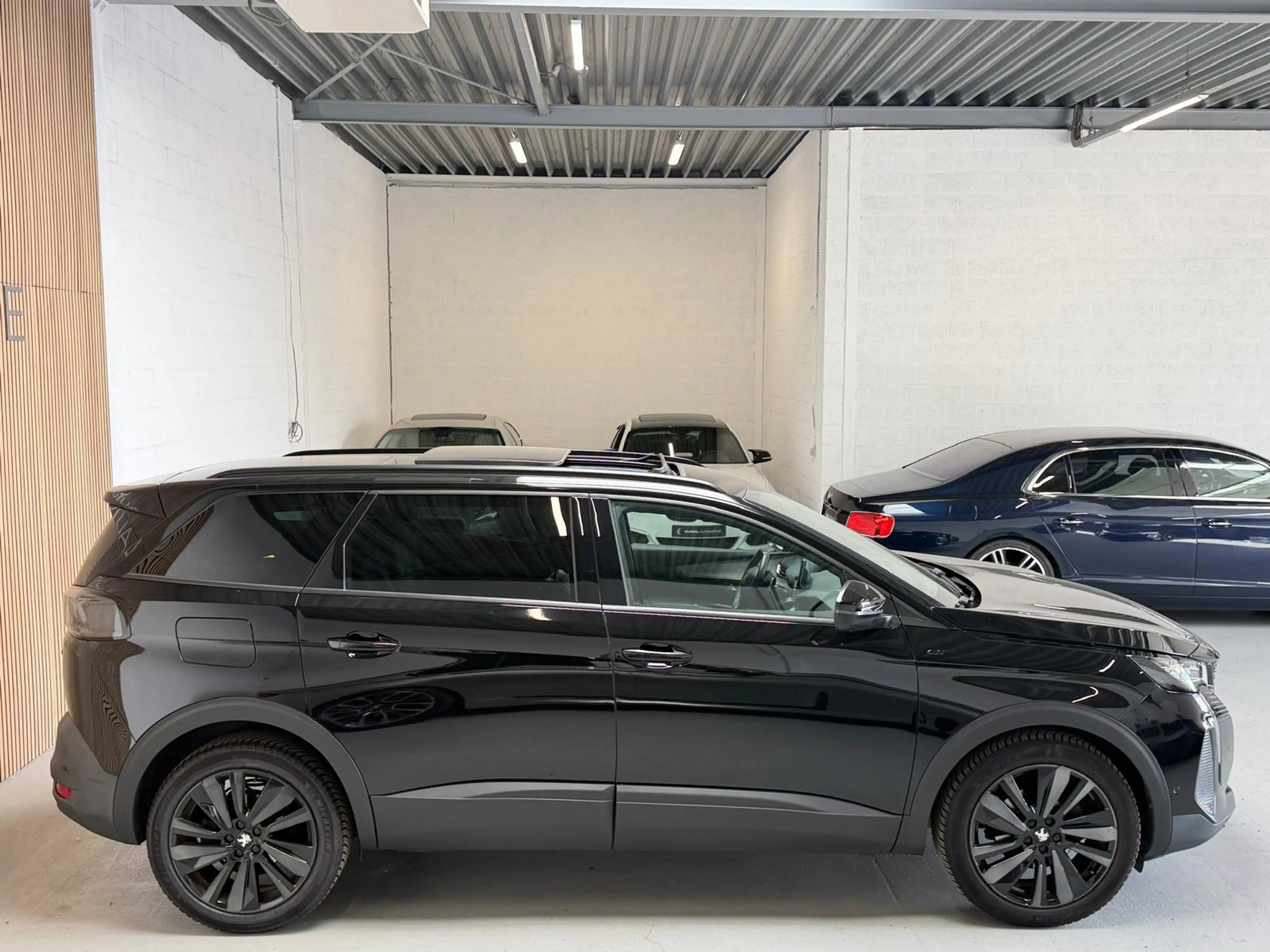 Peugeot 5008 1.2 PureTech GT - PANORAMADAK - FOCAL - 7P - SFEER — photo 20