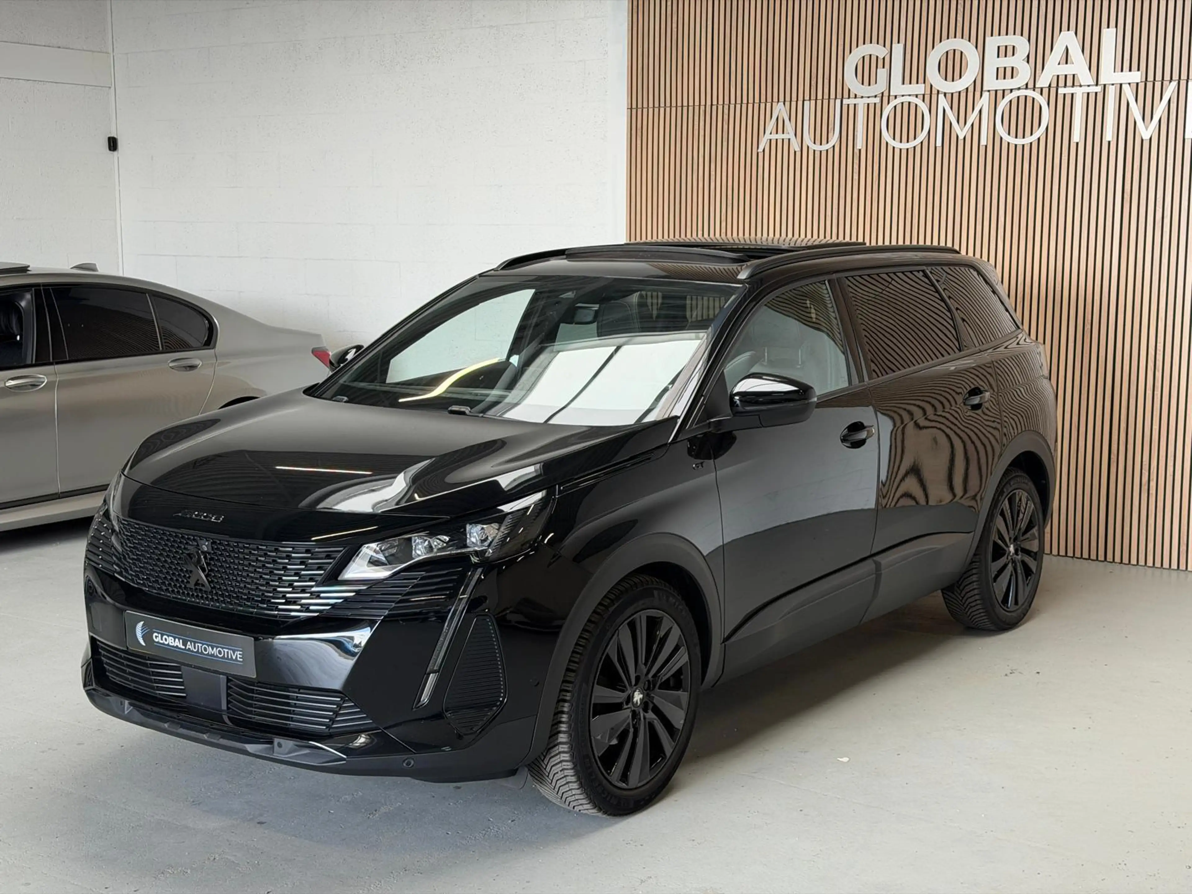 Peugeot 5008 1.2 PureTech GT - PANORAMADAK - FOCAL - 7P - SFEER — photo 31