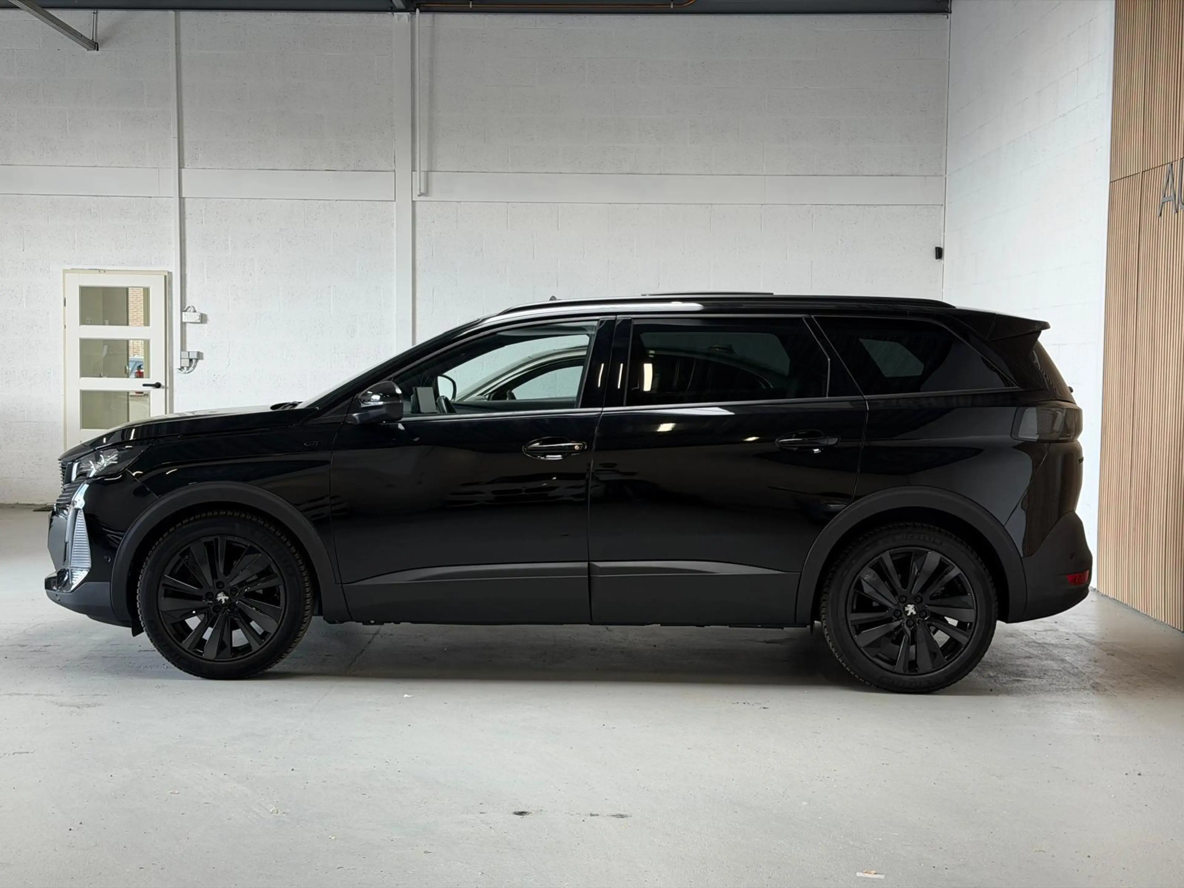 Peugeot 5008 1.2 PureTech GT - PANORAMADAK - FOCAL - 7P - SFEER — photo 17