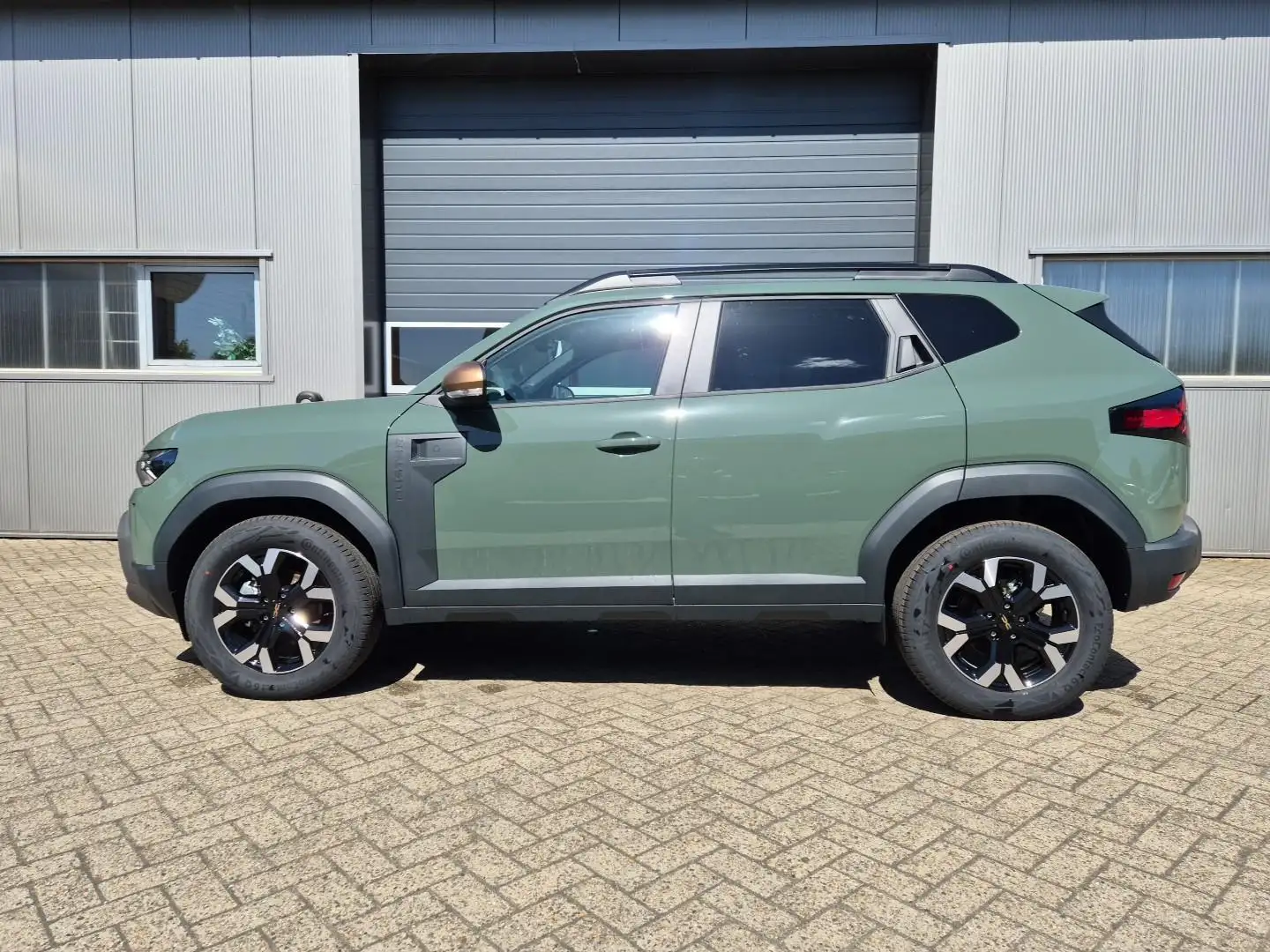 Dacia Duster Extreme Hybrid 140PS Automatik 1.6 SCE Sitzheiz... Grün - 2