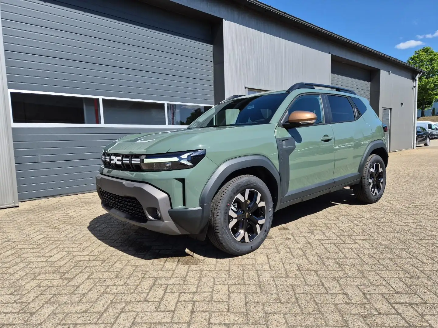 Dacia Duster Extreme Hybrid 140PS Automatik 1.6 SCE Sitzheiz... Grün - 1