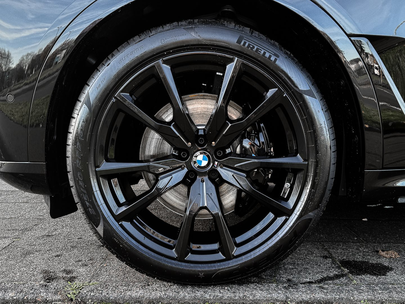 BMW X7 xDrive40d M Sportpaket * Sitzheizung vorne und hin — photo 4