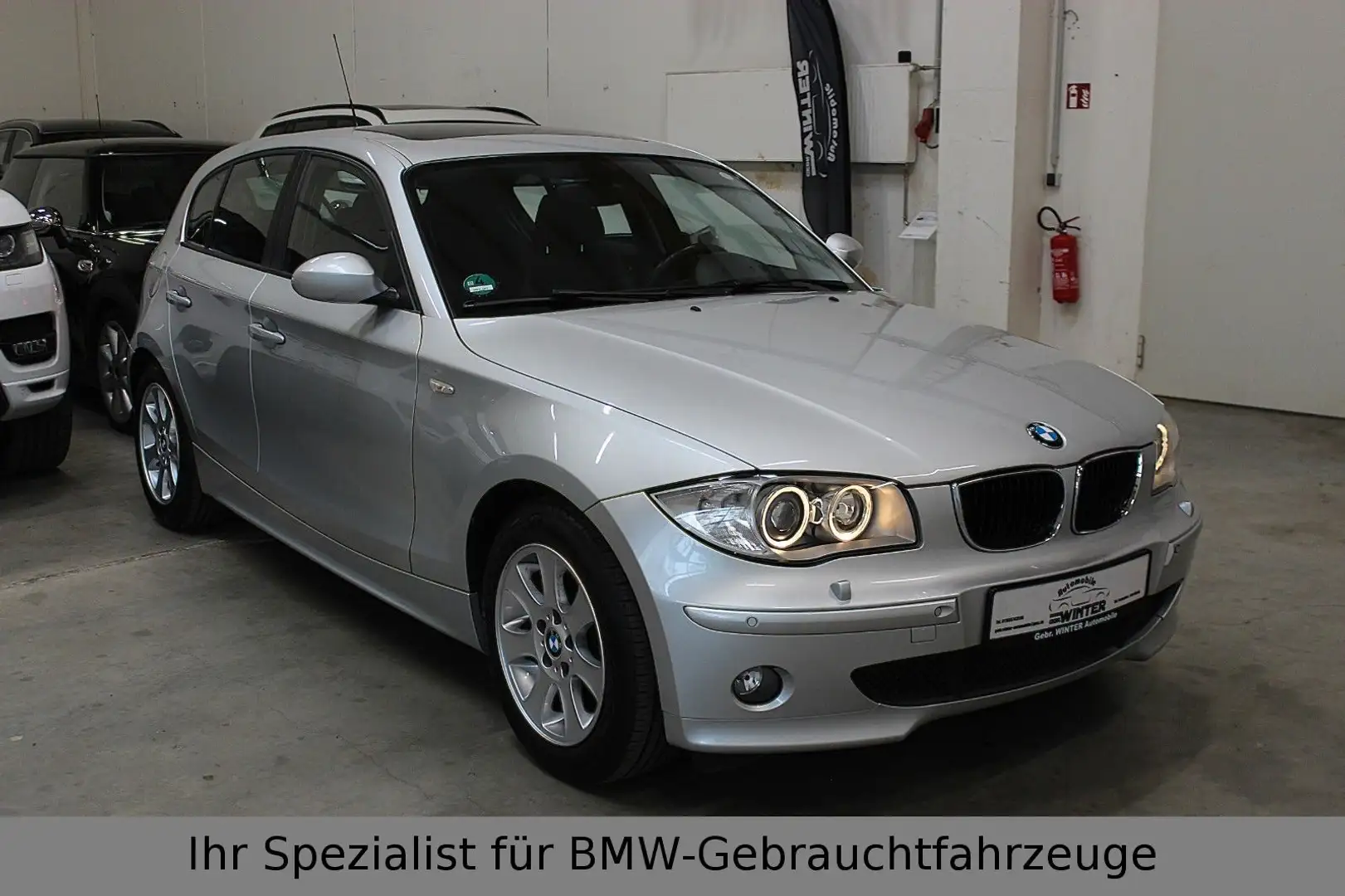 BMW 120 i*Automatik*Leder*Steuerkette NEU! Silber - 1