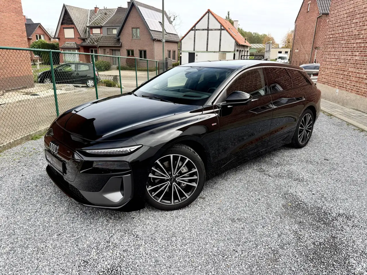 Audi A6 e-tron