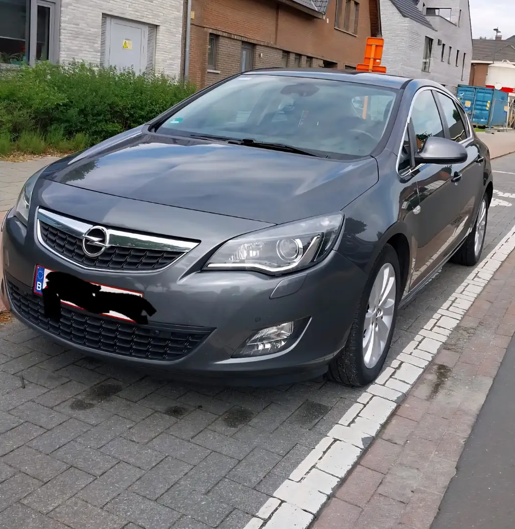 Opel Astra 1.7 CDTI Ecotec 6 vitesse - 2