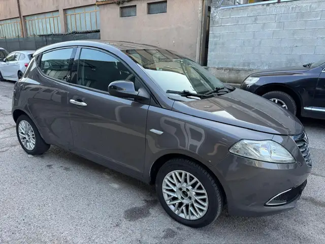 Lancia Ypsilon 1.3 MJT 95CV Gold*CLIMA*CERCHI