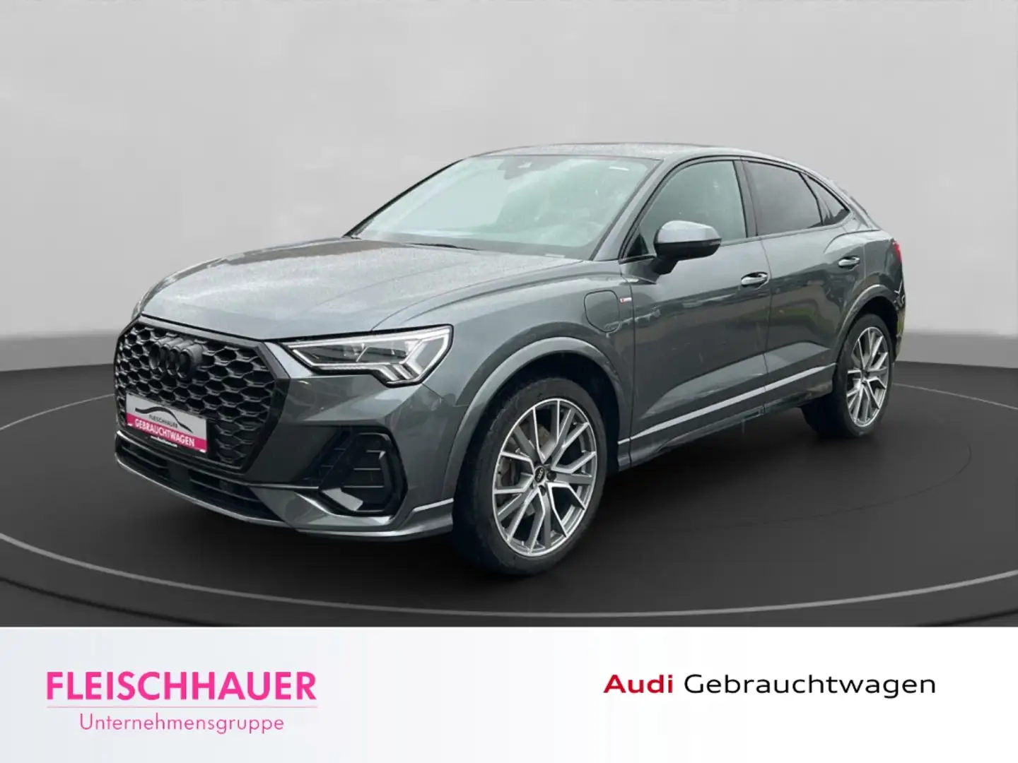 Audi Q3 Sportback S line 45 TFSI e Hybrid+Automatik+Schieb Grau - 1