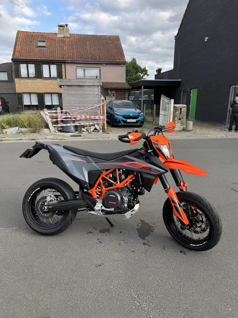 KTM 690 SMC R Gris - 2