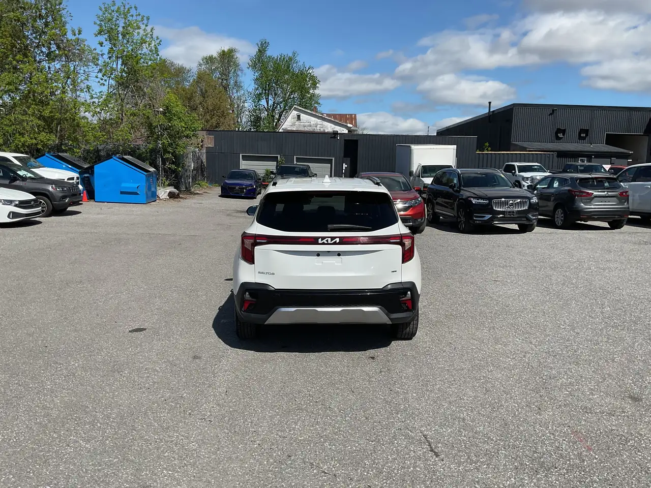 Kia Seltos photo Kia Seltos