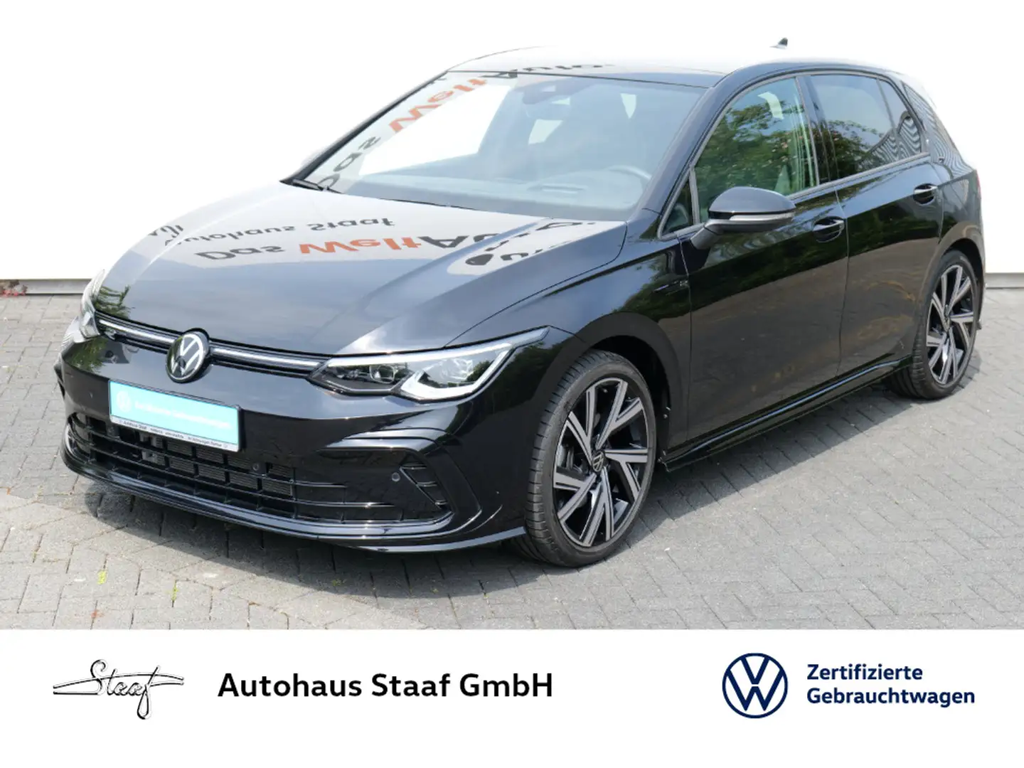 Volkswagen Golf R-Line VIII 2.0 TSI 190PS Zwart - 1