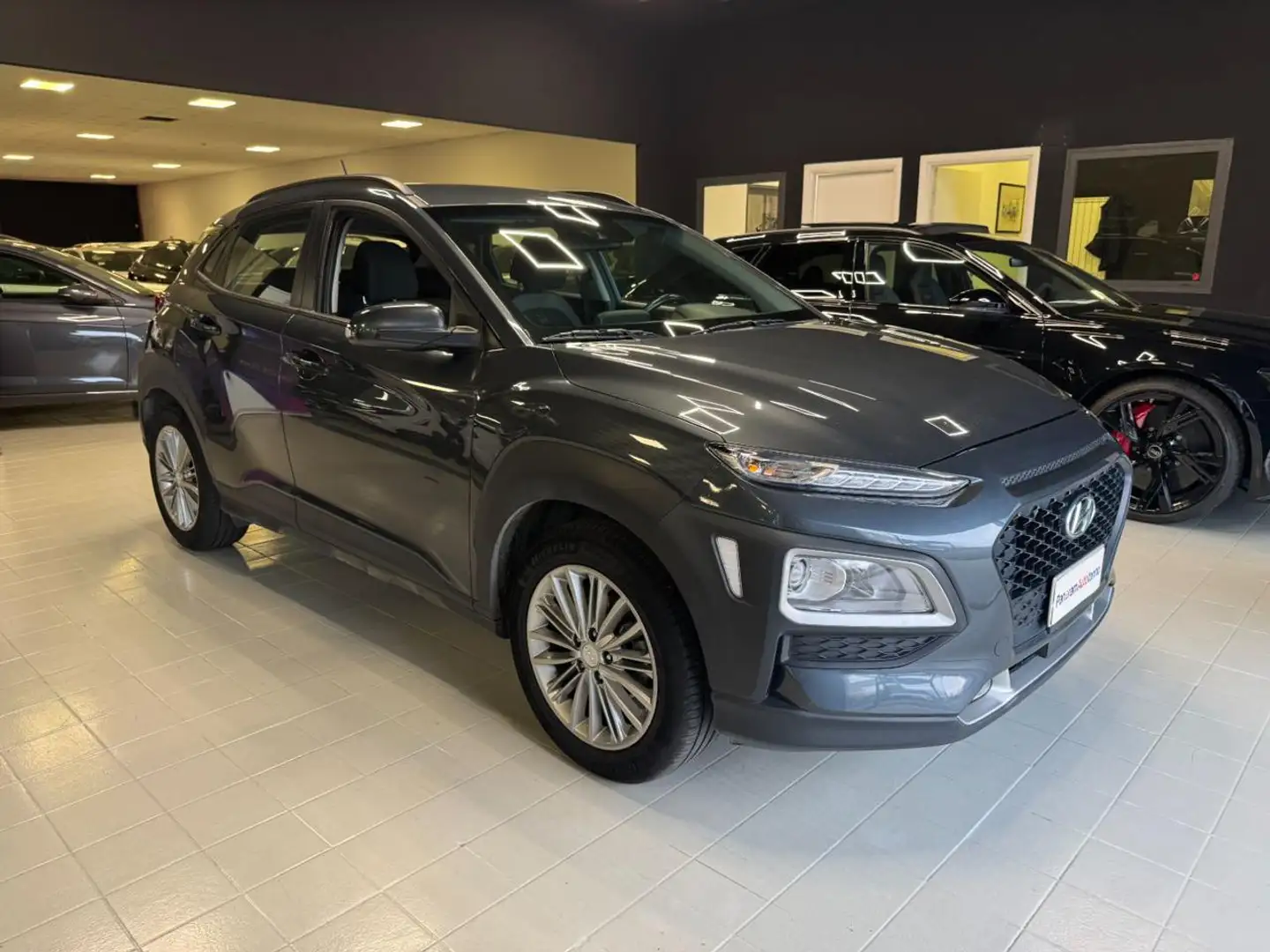 Hyundai KONA 1.6 CRDI 136 CV Style Premium Pack Grigio - 1
