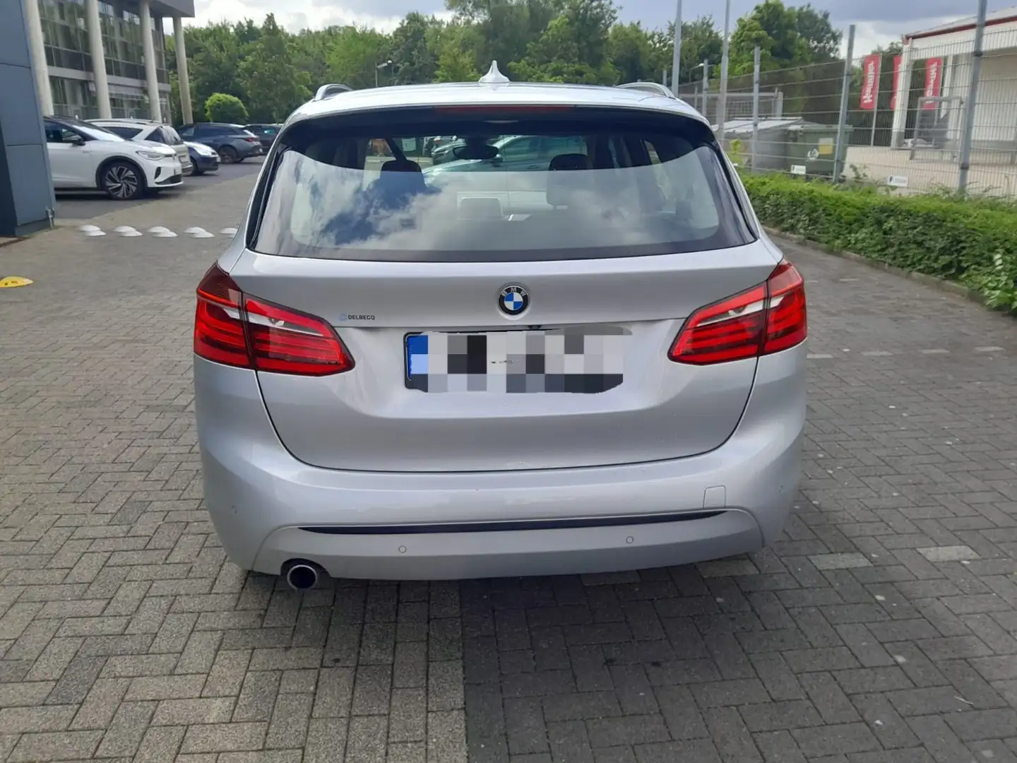 BMW 216 216d Active Tourer Luxury Line Argintiu - 2