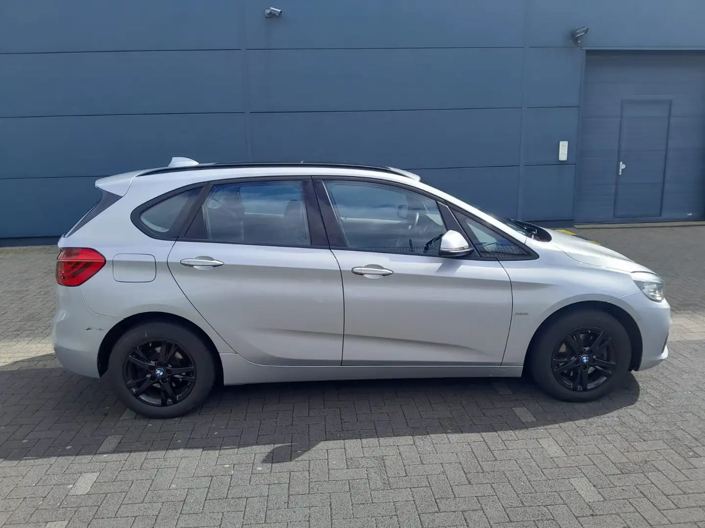 BMW 216 216d Active Tourer Luxury Line Argintiu - 1