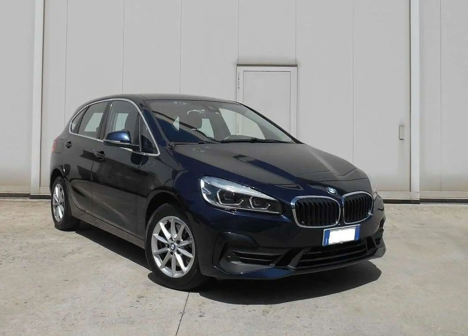 BMW 218 d Active Tourer Sport automatica Blu/Azzurro - 1