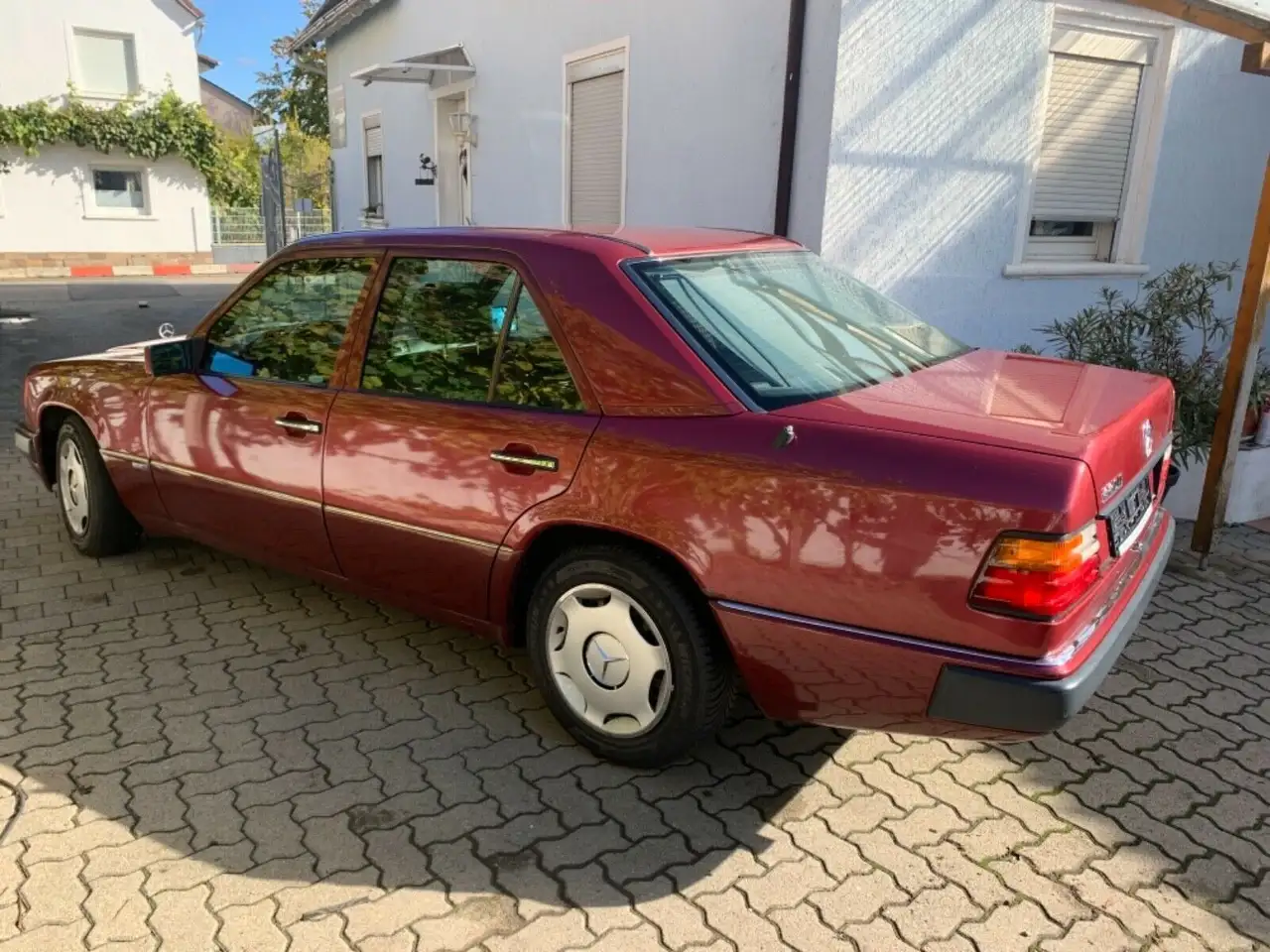 Mercedes-Benz E 220 Automatik Sportline Sitzh. Schiebedach, foto 6