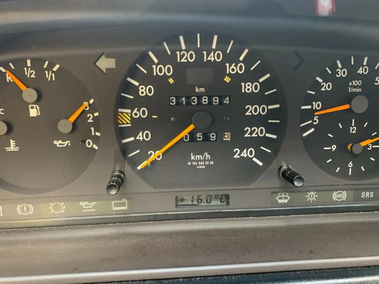 Mercedes-Benz E 220 Automatik Sportline Sitzh. Schiebedach, foto 11