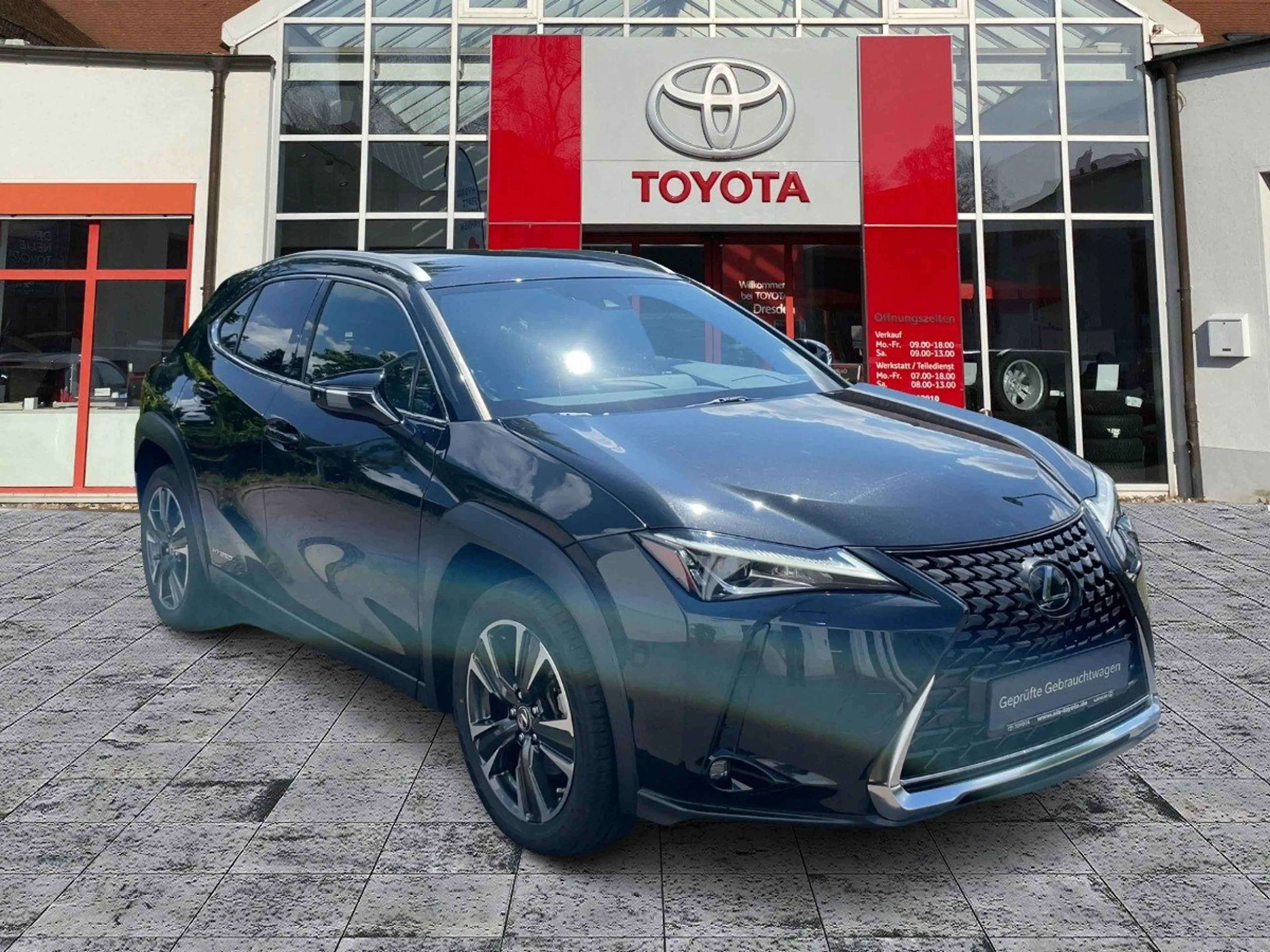 Lexus UX 250h Style Edition ACC+LED+2xKlima+Fernlichtass.+LM — photo 6