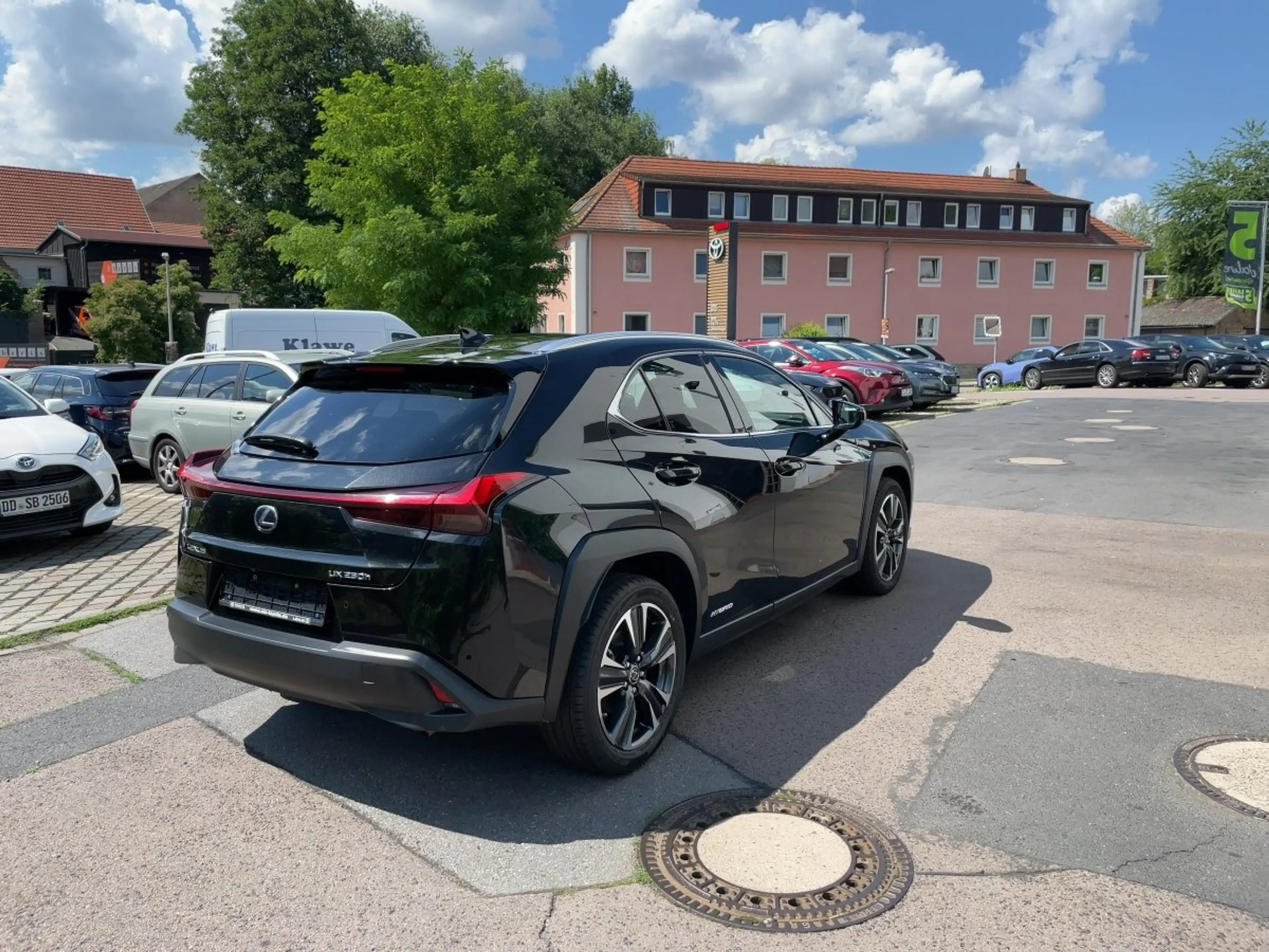 Lexus UX 250h Style Edition ACC+LED+2xKlima+Fernlichtass.+LM — photo 5