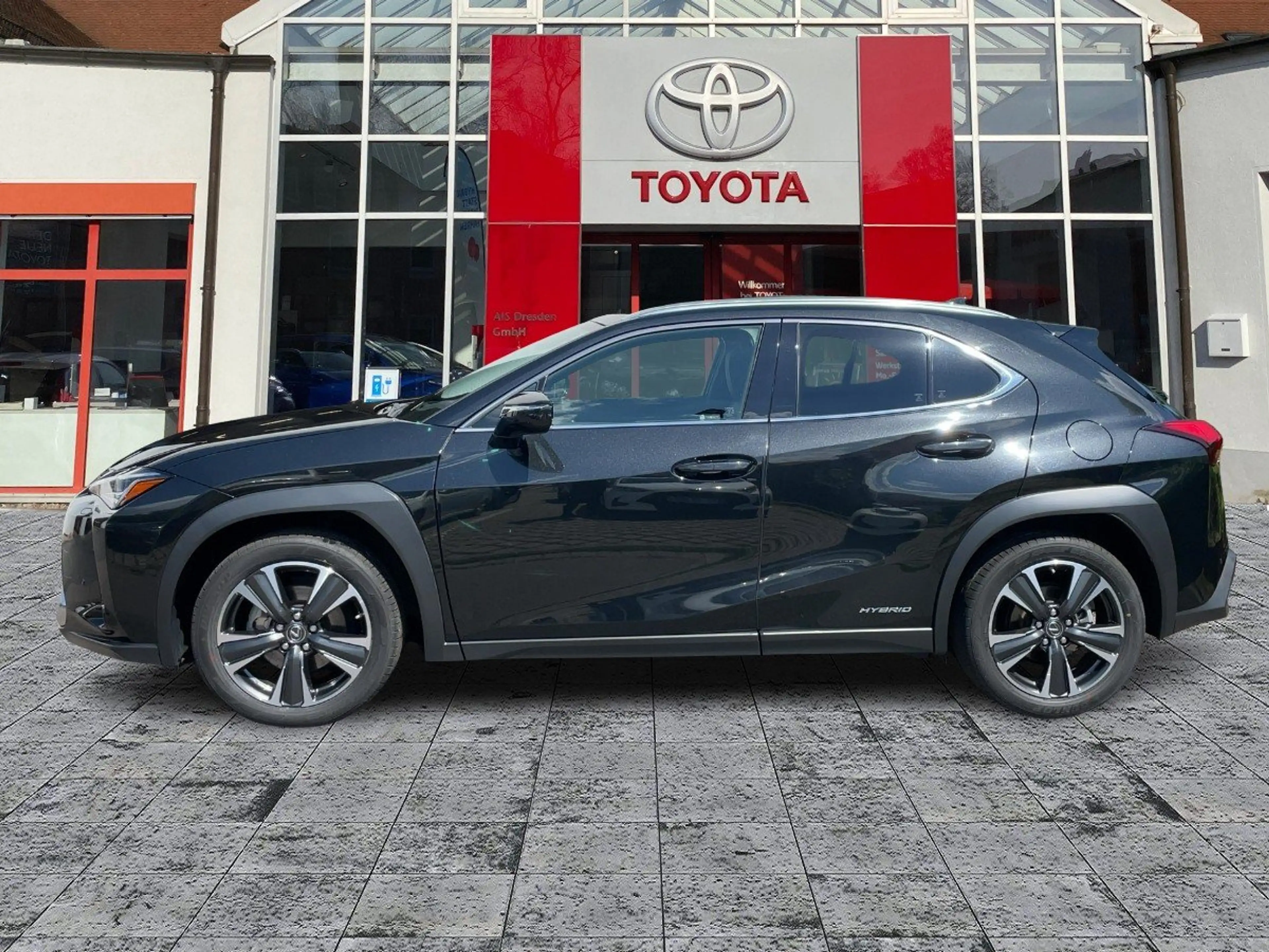 Lexus UX 250h Style Edition ACC+LED+2xKlima+Fernlichtass.+LM — photo 3