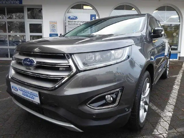 Ford Edge Titanium 4x4, Panorama, ACC,