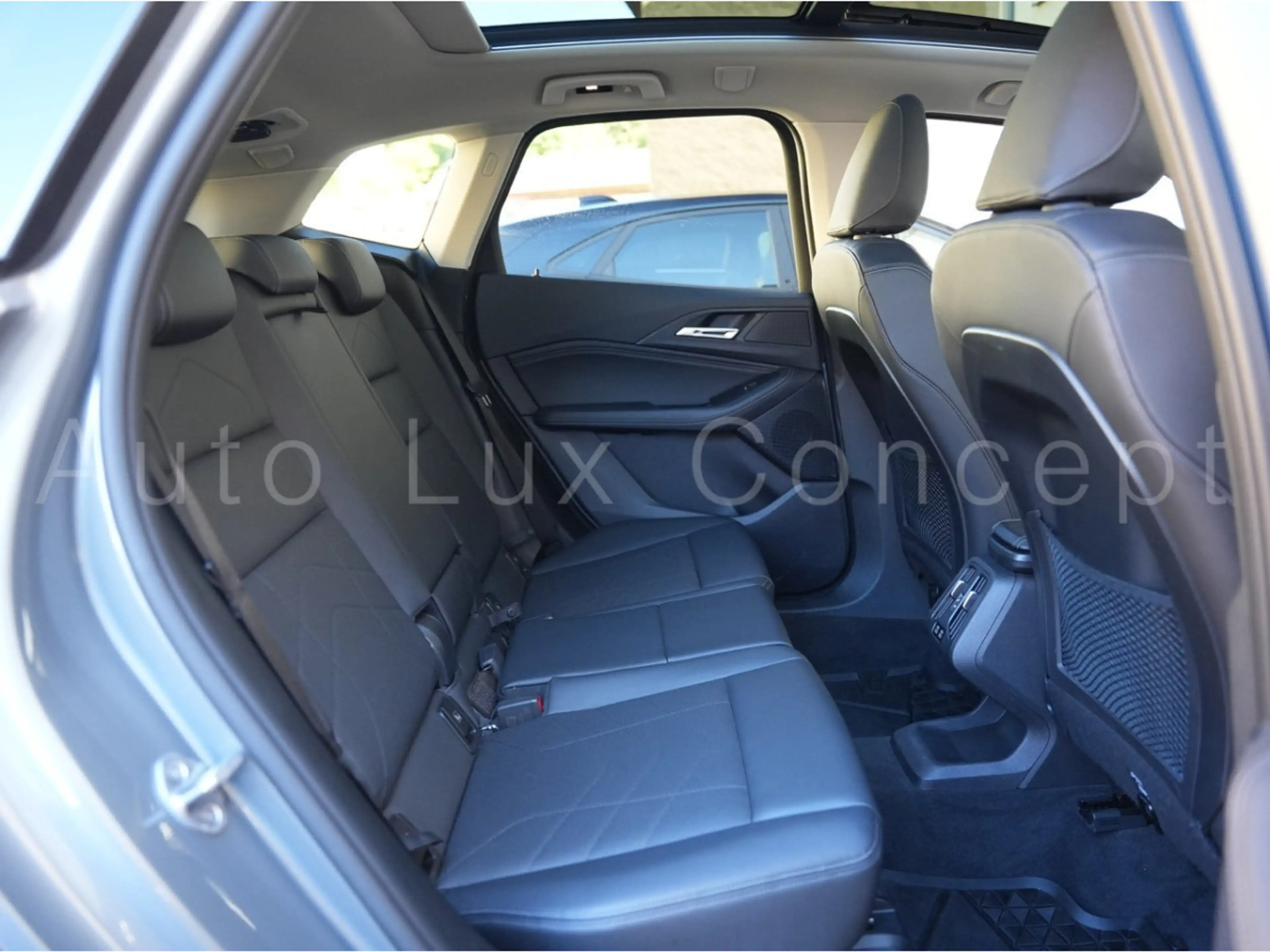 BMW 218 Active Tourer d/Pano/ACC/Kamera/Komfortzugang/Sitz — photo 10
