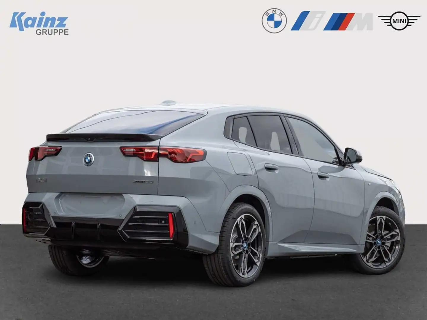 BMW X2 /*iX2* xDrive30e/M Sport/Innovation/H&K Grau - 2