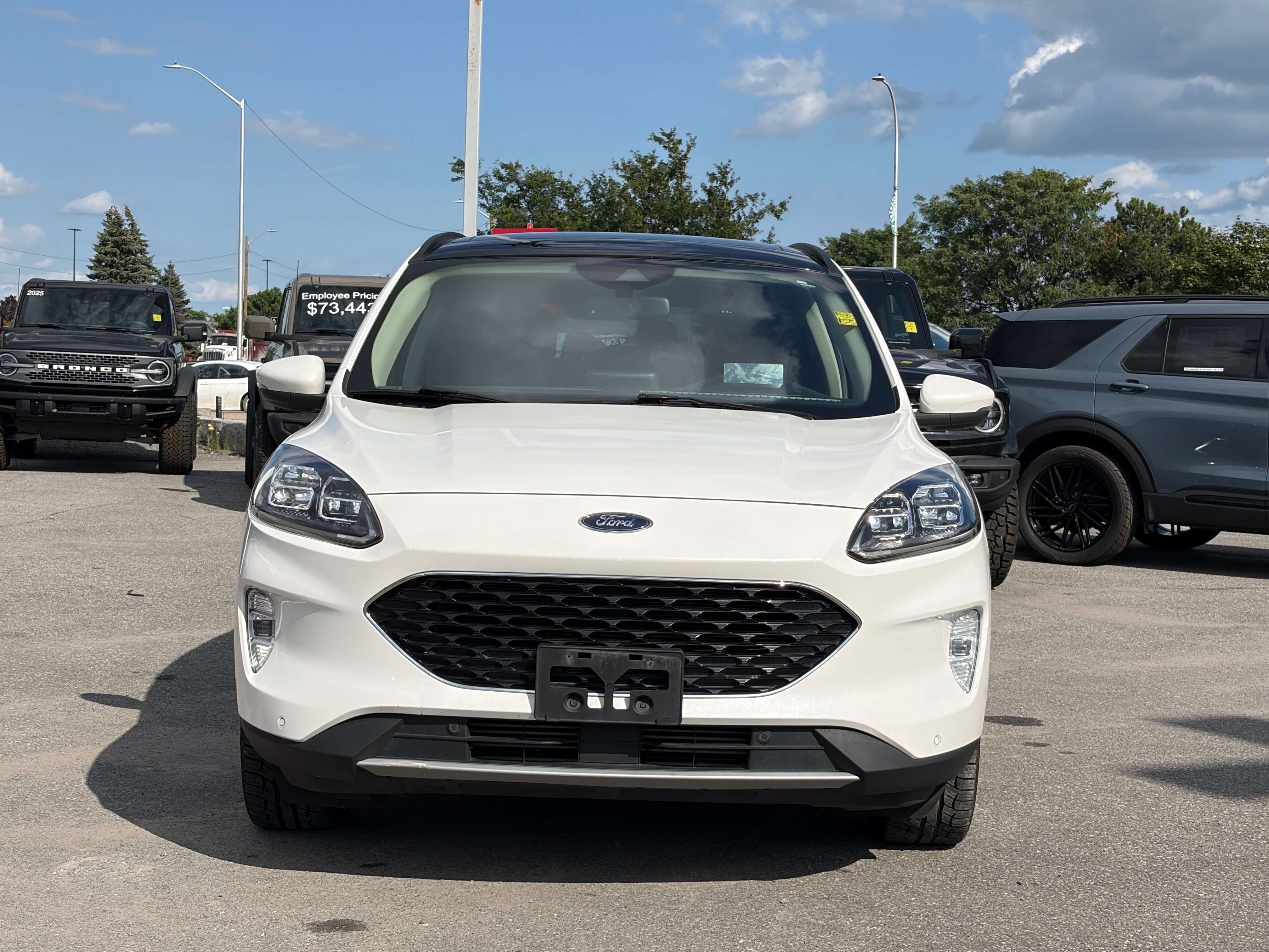 2020 Ford Escape Titanium AWD — снимка 1