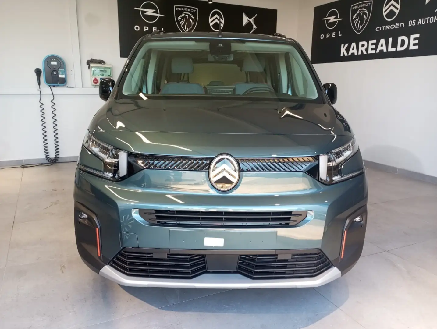 Citroen Berlingo BlueHDi S&S Talla M Max 130 EAT8 Azul - 2