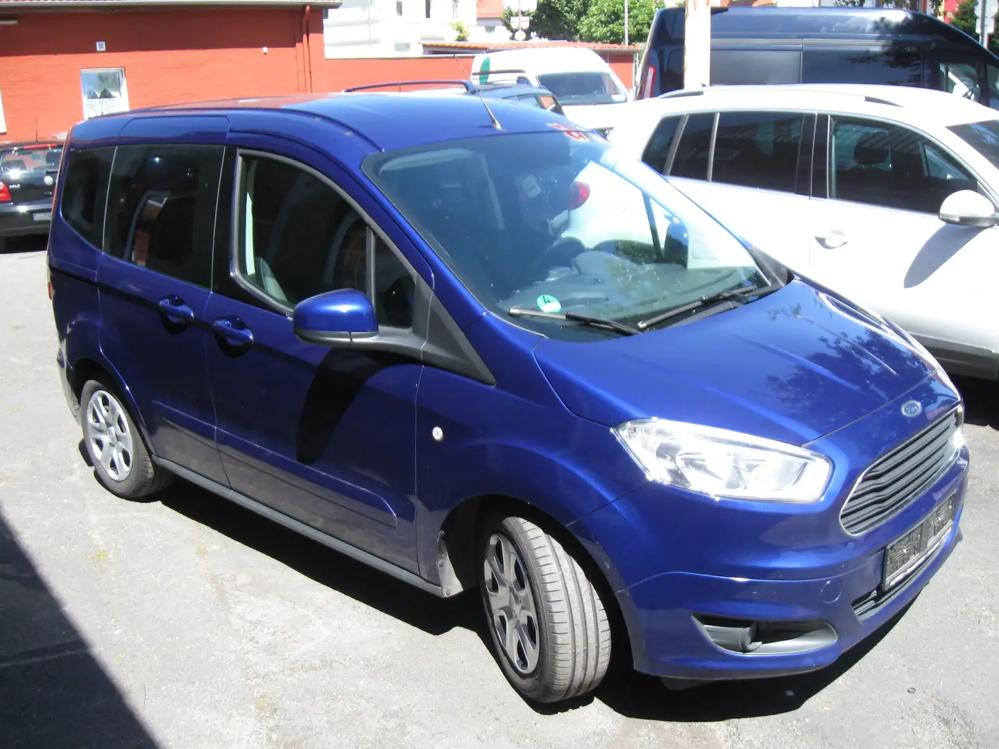 Ford Tourneo Courier Trend ATM 35000 Km. Blauw - 2
