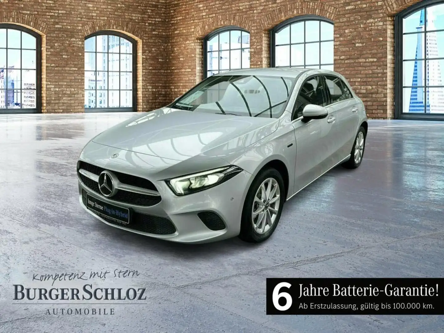 Mercedes-Benz A 250 e  KAM PDC SpurH Navi AUT KlimaA LED LM Silber - 1