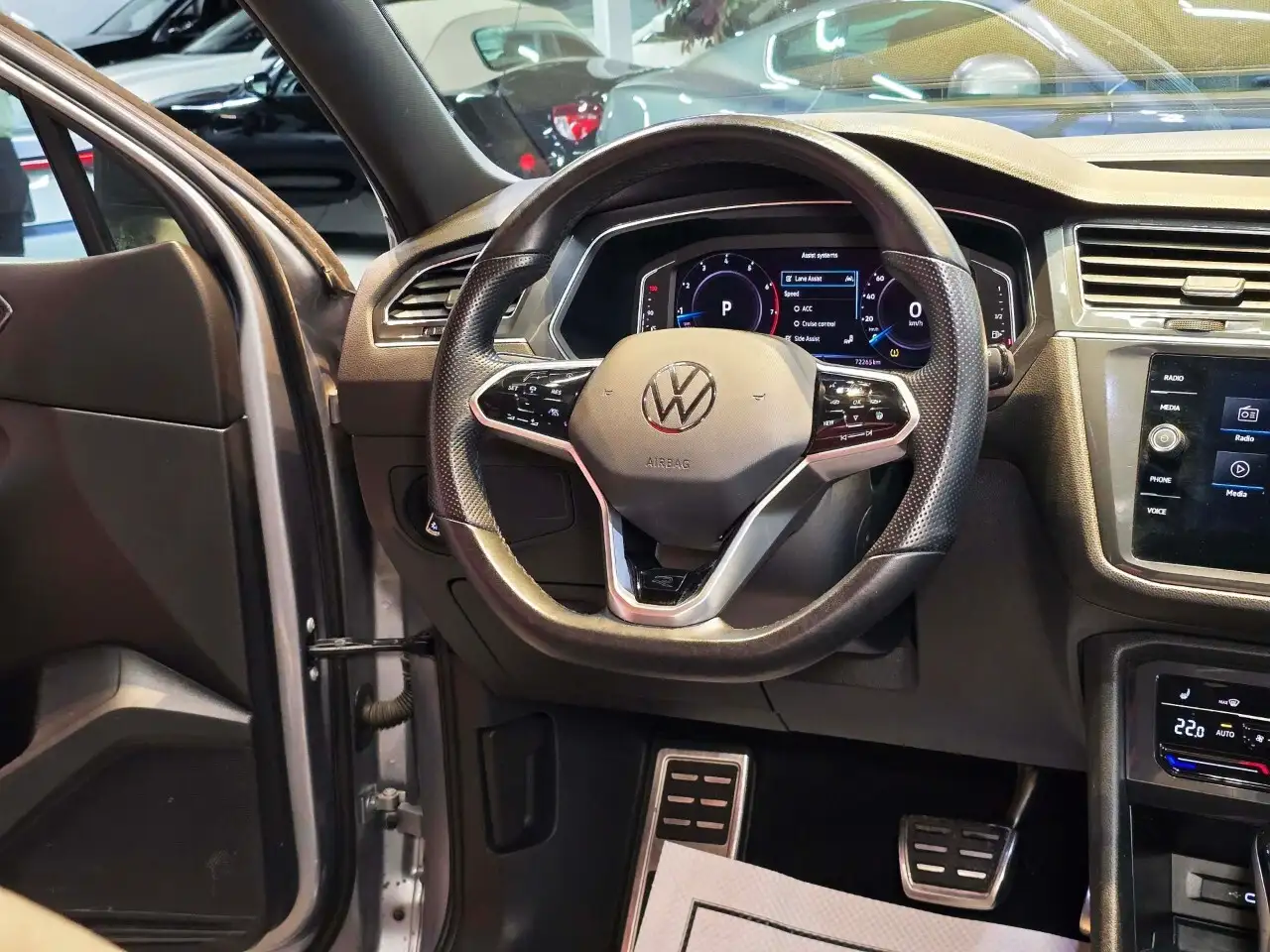 Volkswagen Tiguan снимка Volkswagen Tiguan