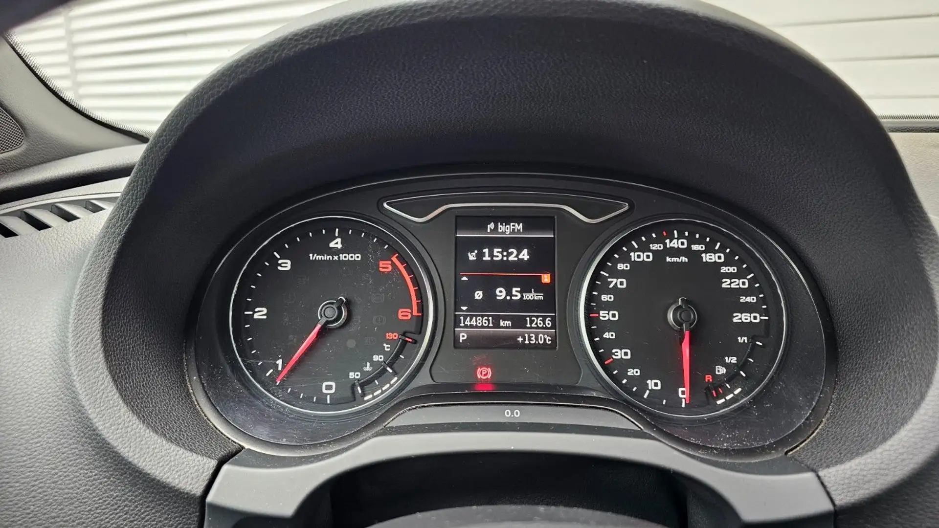 Audi A3 Cabriolet amb Alle Assist Xenon Shzg Klima Schwarz - 2