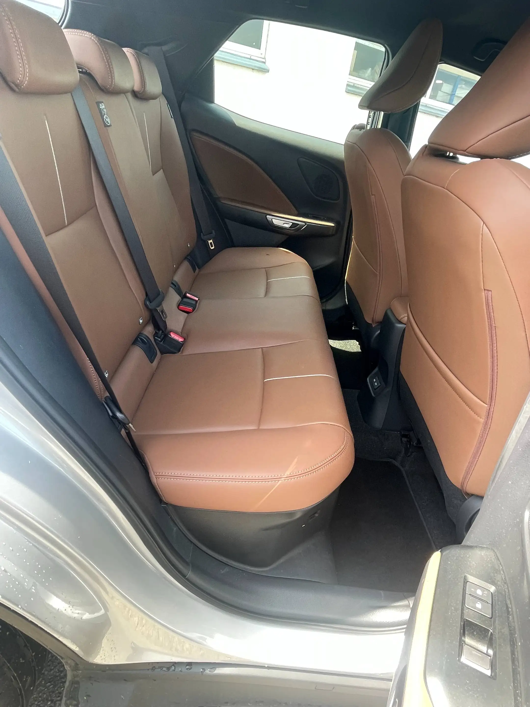 Lexus LBX LBX 1.5i FWD Relax Relax — photo 14