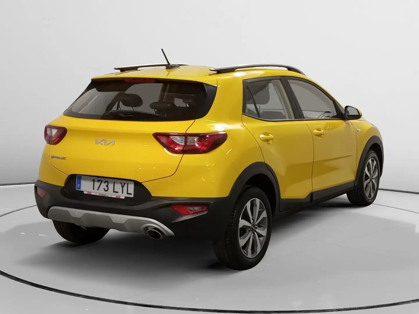 Kia Stonic Concept Jaune - 2