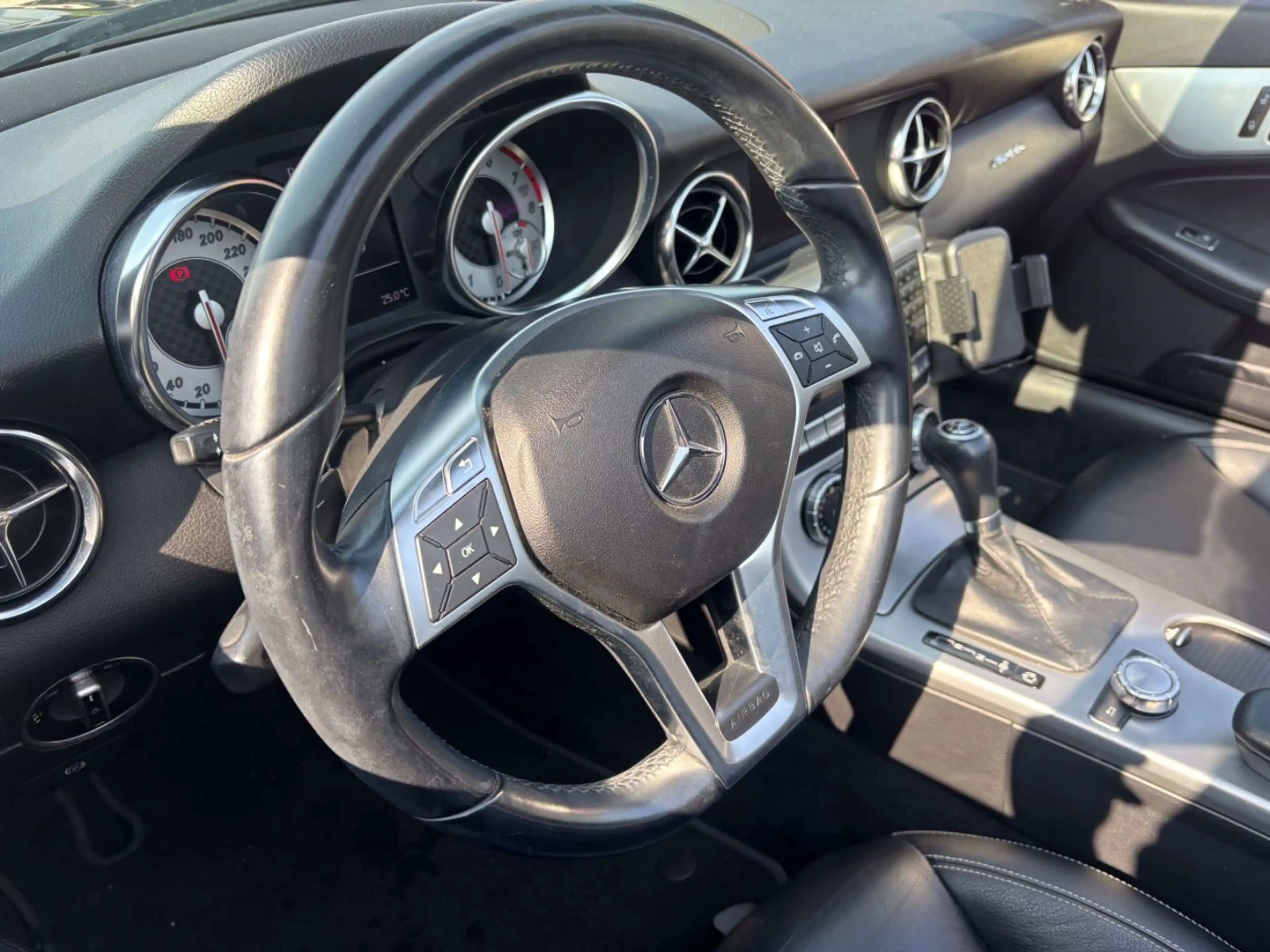 Mercedes-Benz SLK 200 SLK Roadster SLK 200 BlueEfficiency — photo 7